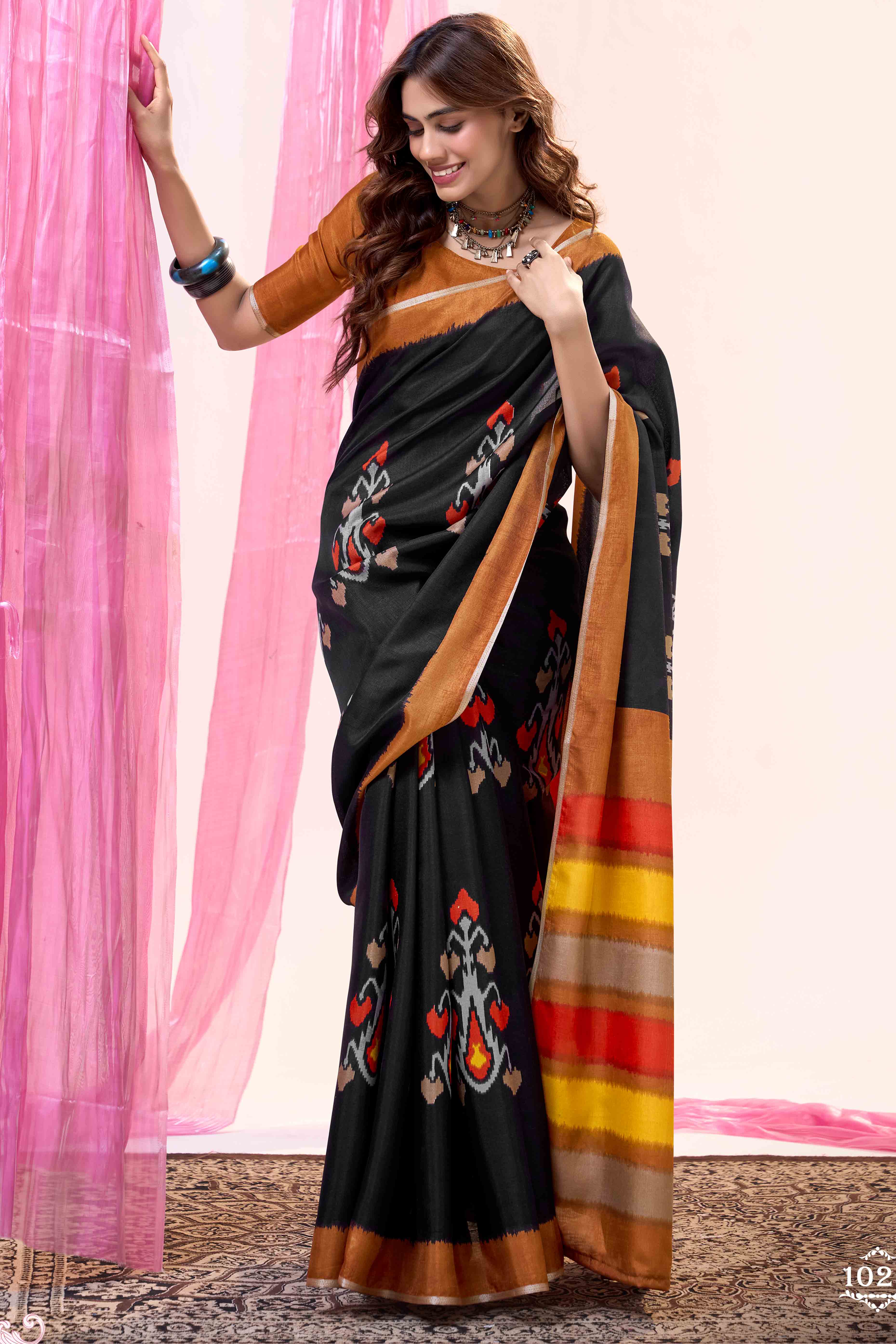 Black Mill Printed Tussar Silk Saree