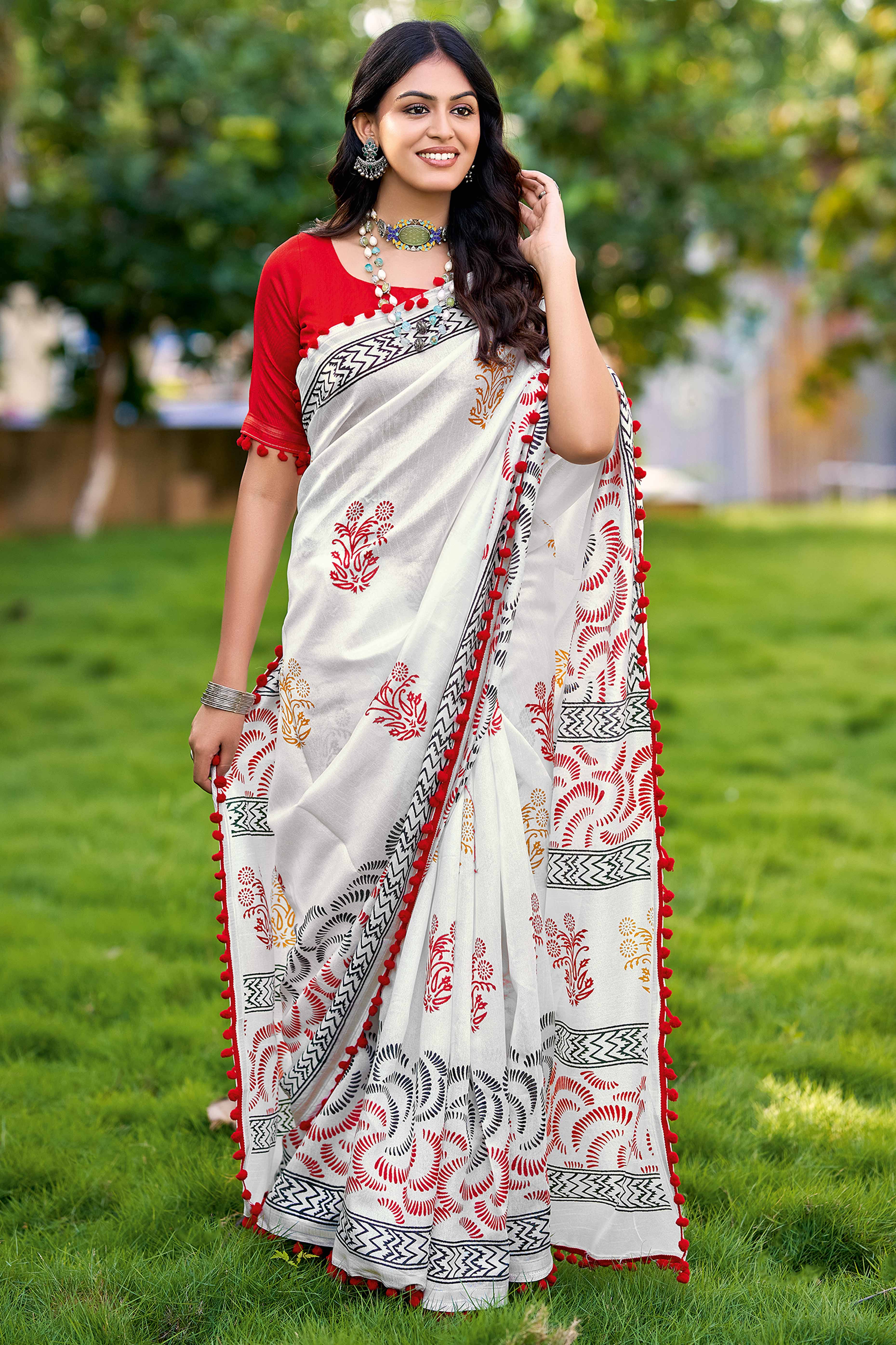White Lightweight Mulmul Saree with Subtle Abstract Print