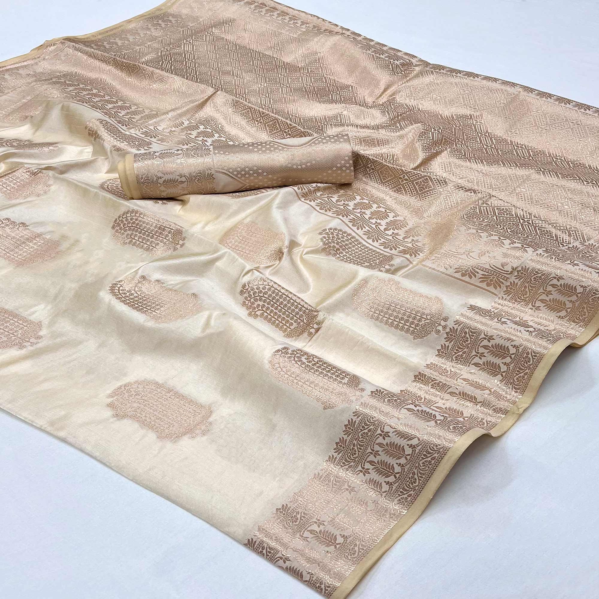 Off White Off White Floral Woven Raw Silk Saree