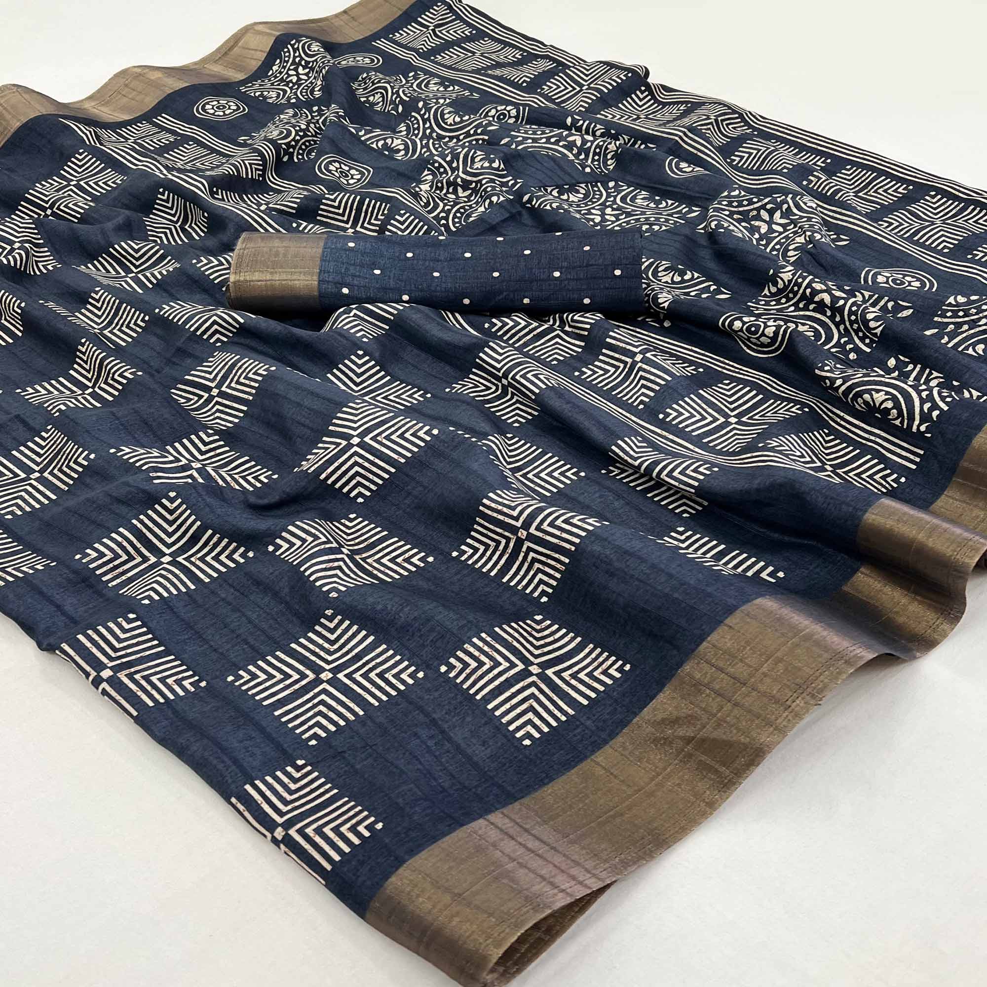 Grey Printed Cotton Blend Saree With Woven Border