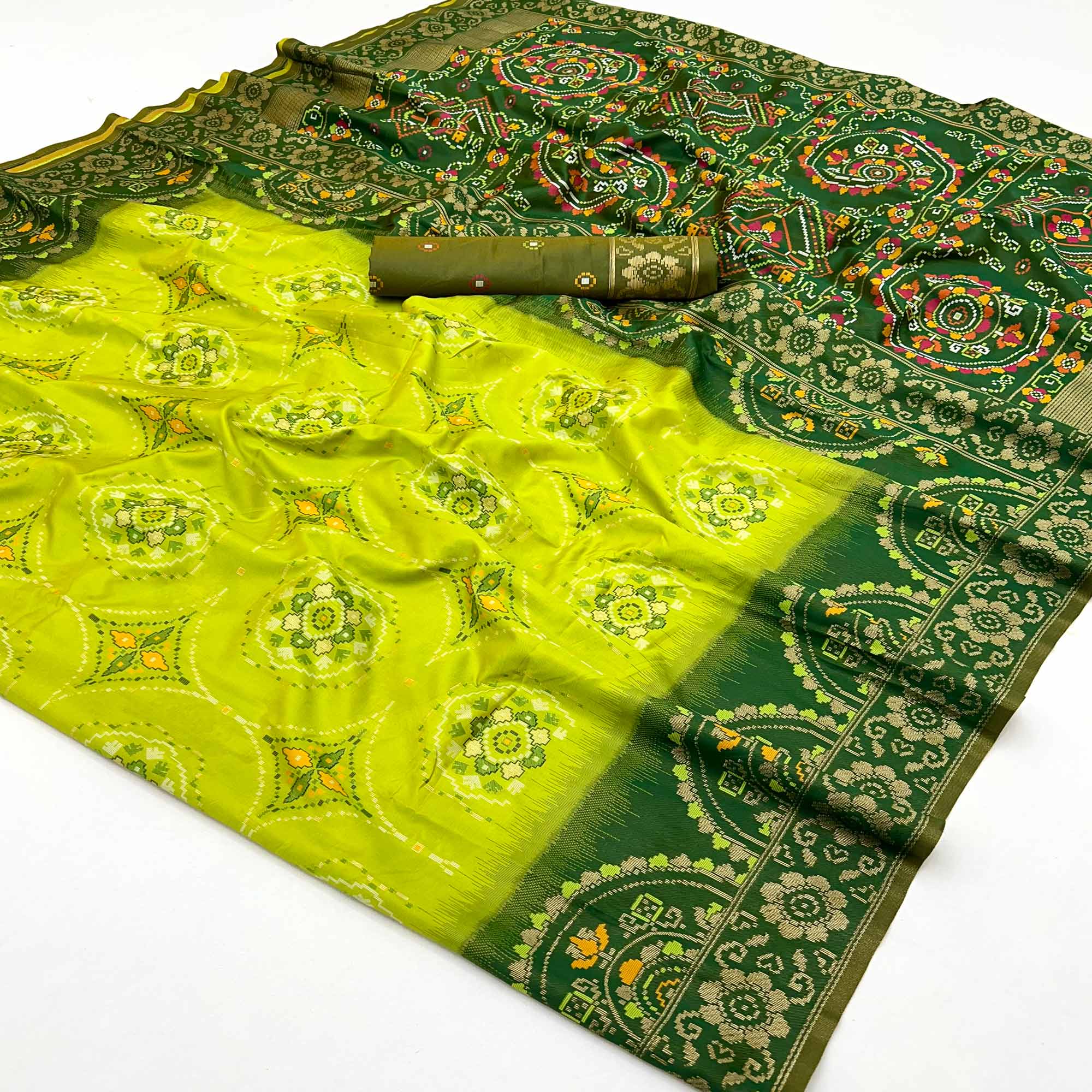 Green Floral Woven Pure Silk Saree