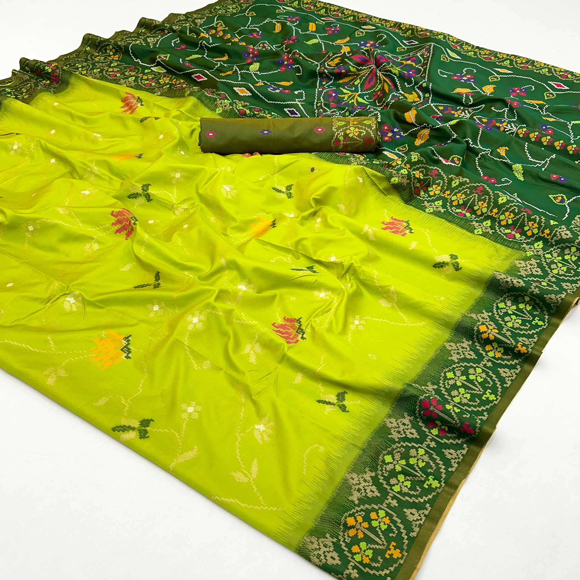 Green Floral Woven Pure Silk Saree