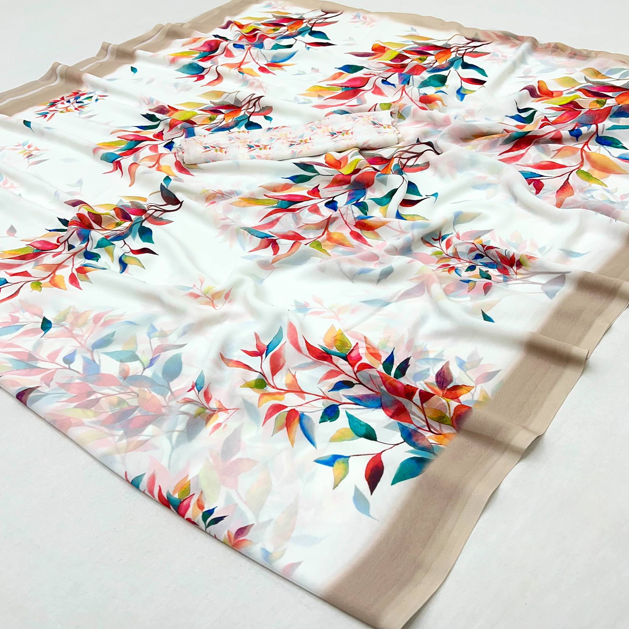 White Floral Printed Saree in Flowing Georgette Fabric