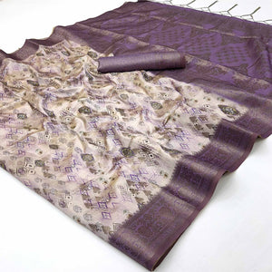 Stylish Lavender Silk Blend Saree Featuring Floral Zari Weaving & Digital Print