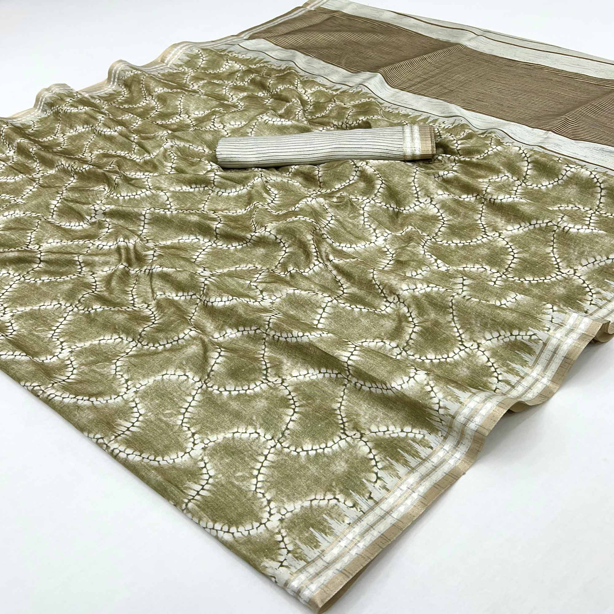 Opulent Green Silk Blend Saree Adorned With Digital Prints & Zari Border