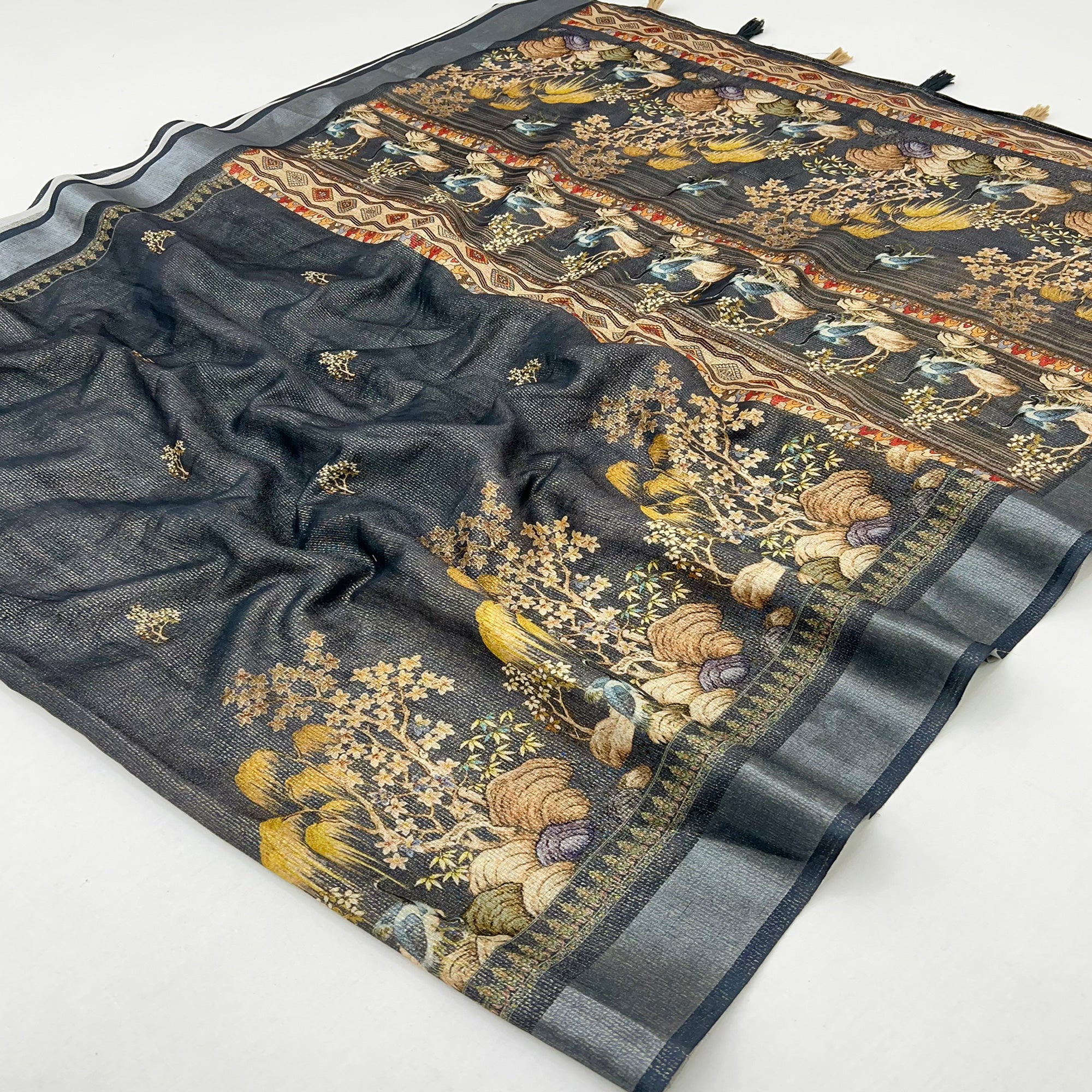 Dark Grey Floral Digital Printed Cotton Blend Weaving Zari Saree With Tassel Pallu