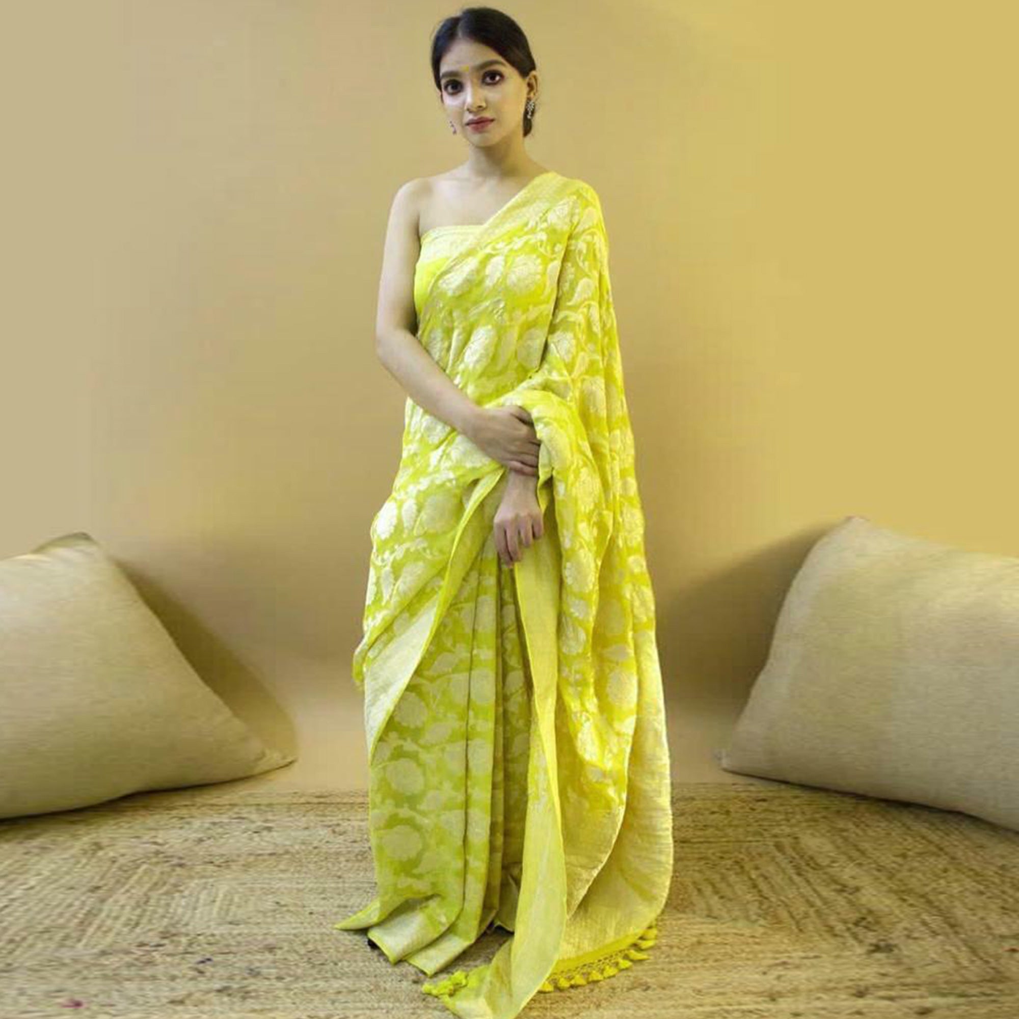 Lemon Green Woven Banarasi Silk Saree