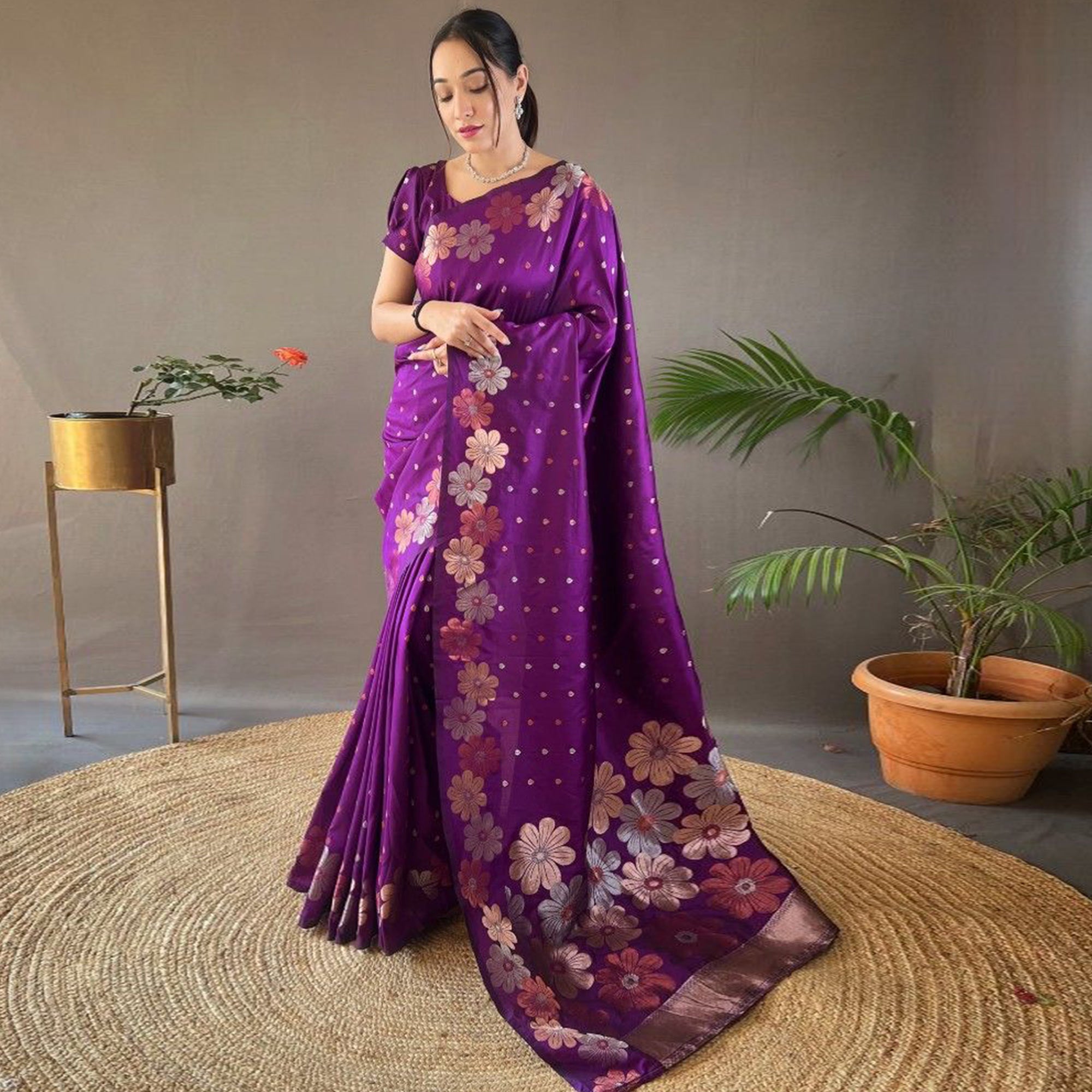 Purple Women Floral Woven Kanjivaram Silk Saree