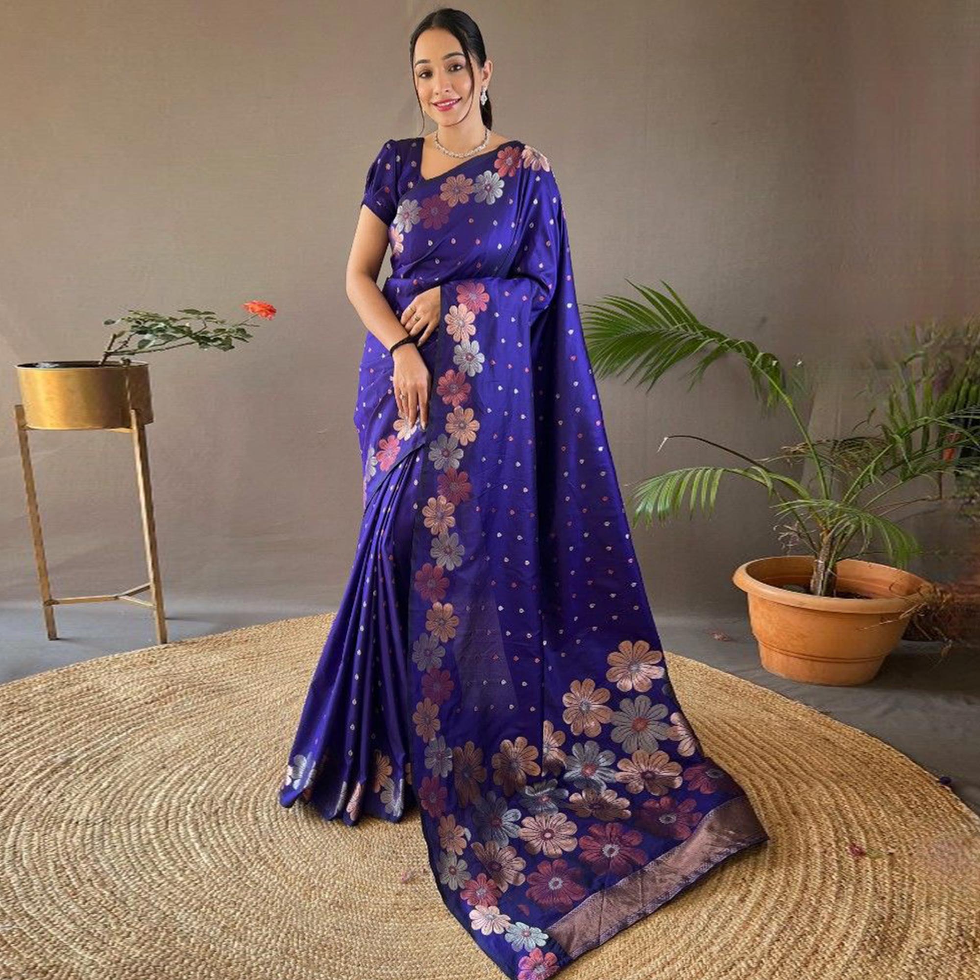 Violet Women Floral Woven Kanjivaram Silk Saree