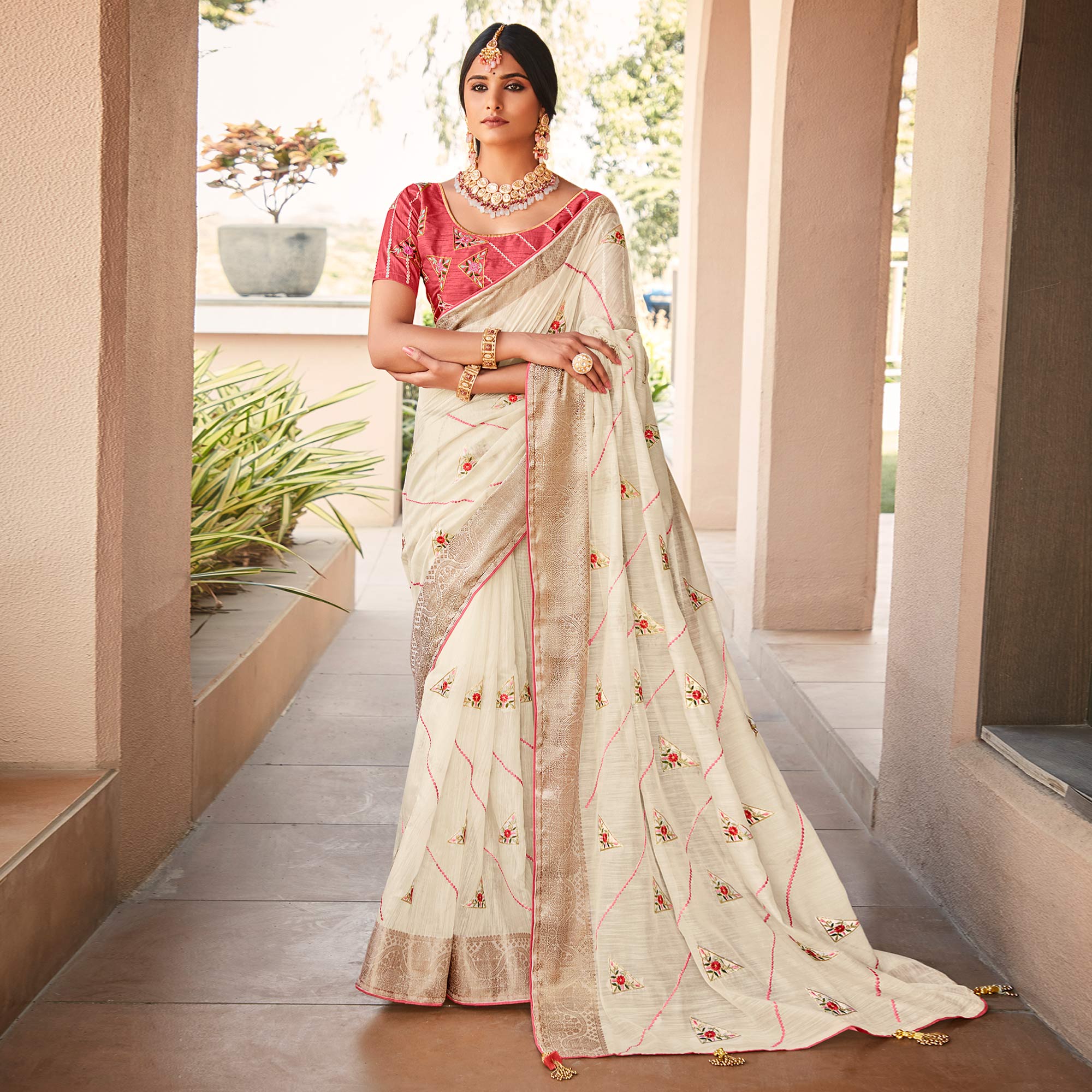 Off white Floral Embroidered Cotton Blend Saree With Tassels