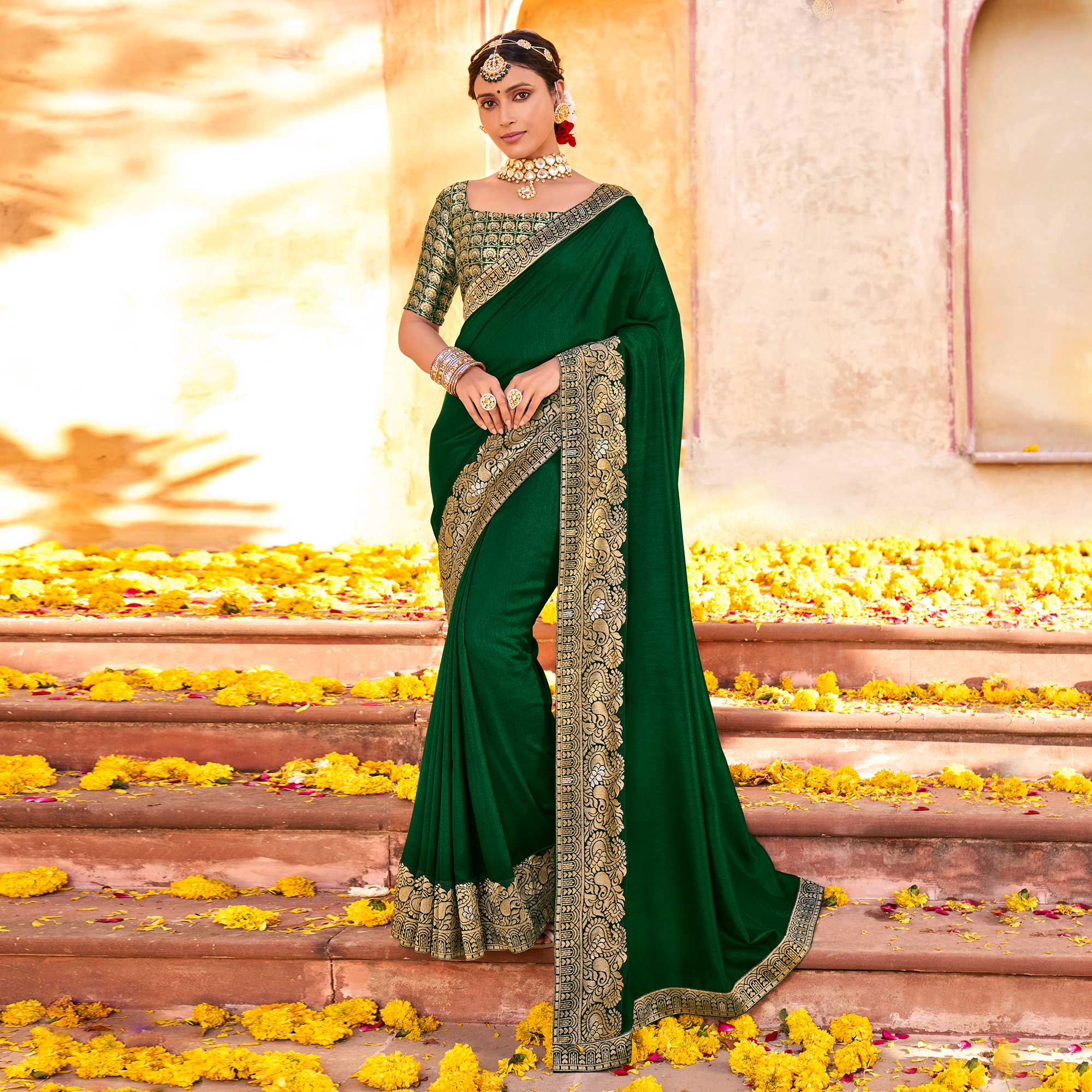 Green Solid With Jacquard Border Vichitra Silk Saree