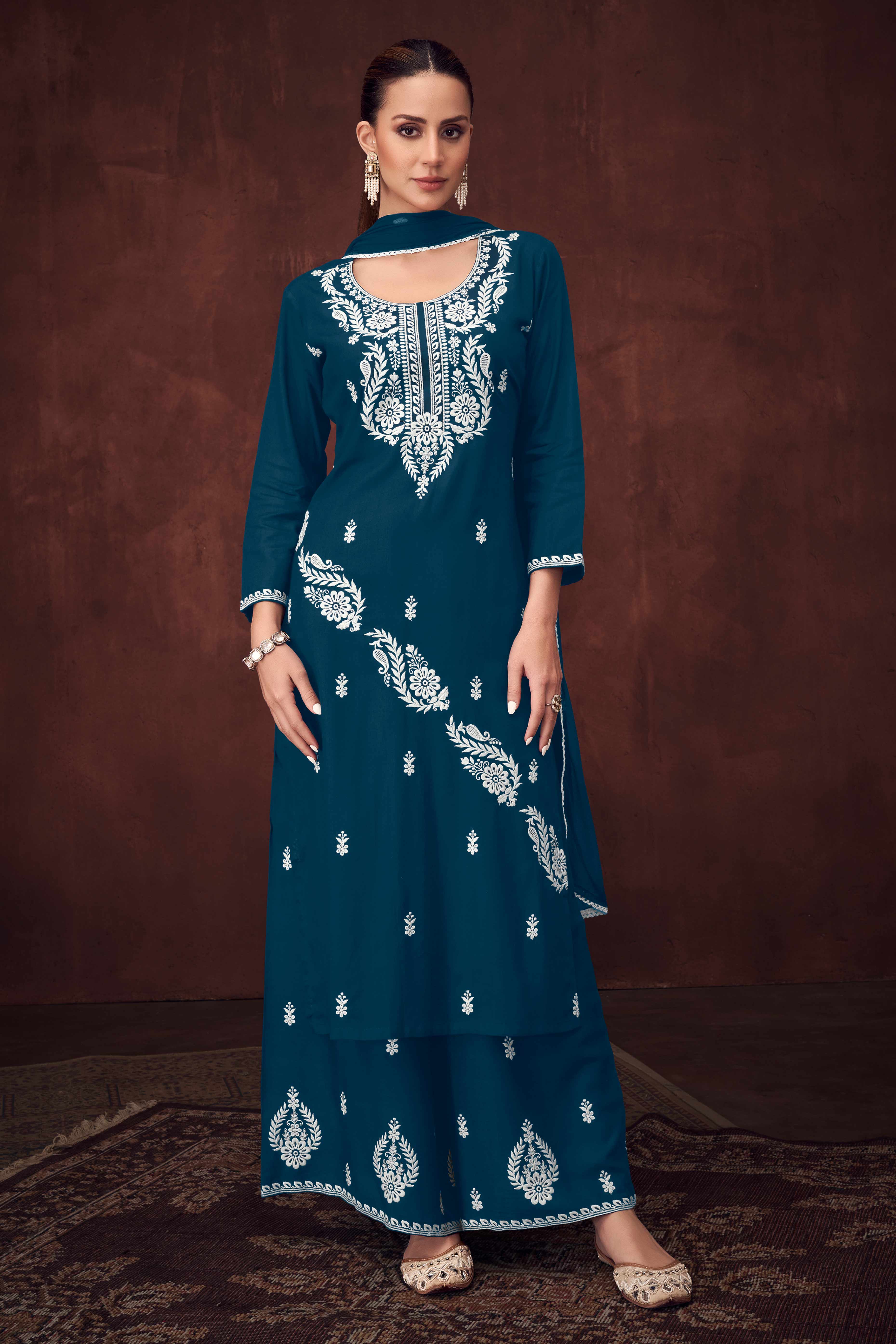 Elegant Teal Straight Suit in Rayon with Embroidered Florals