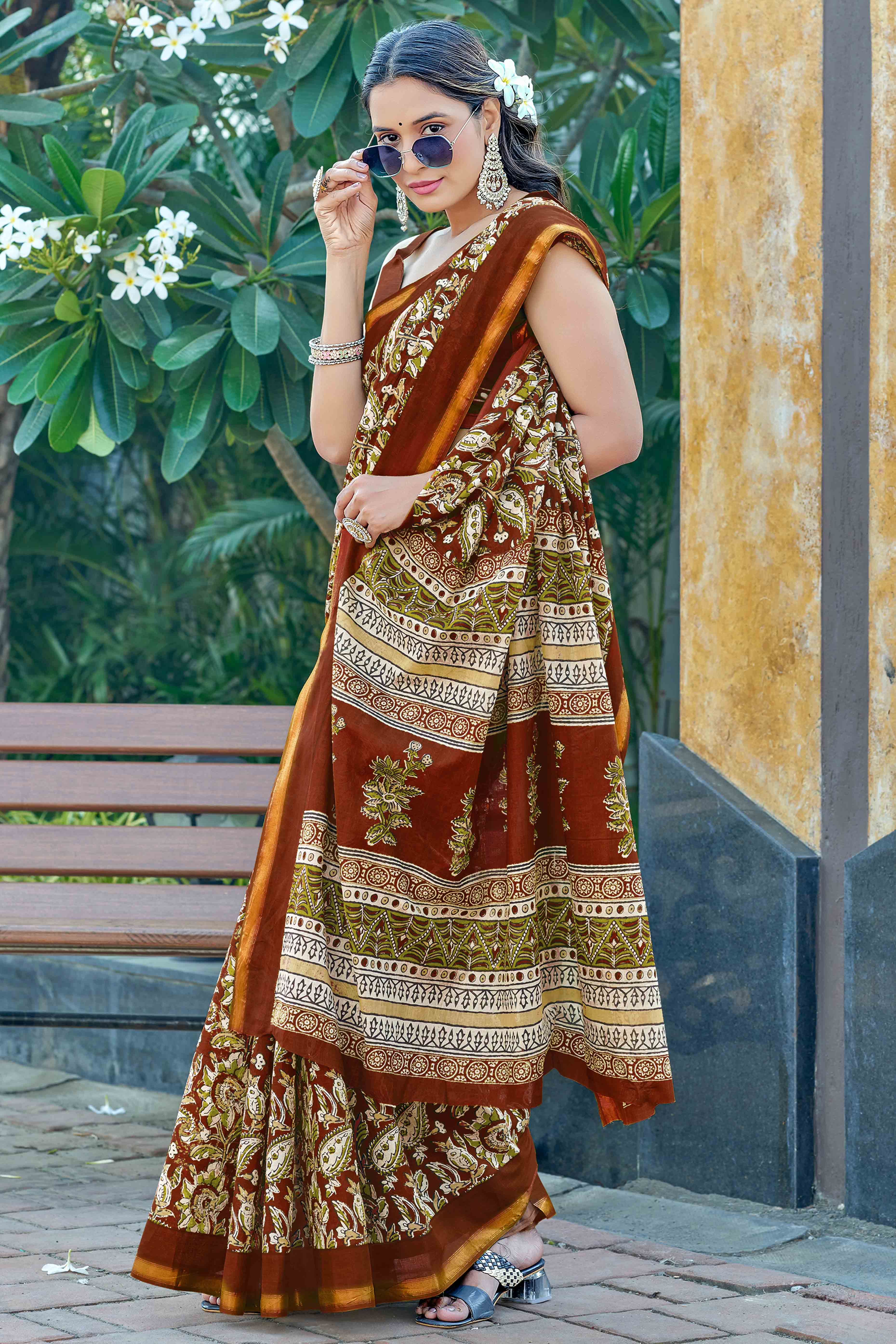 Vibrant Brown Floral Print In Mulmul Cotton Saree