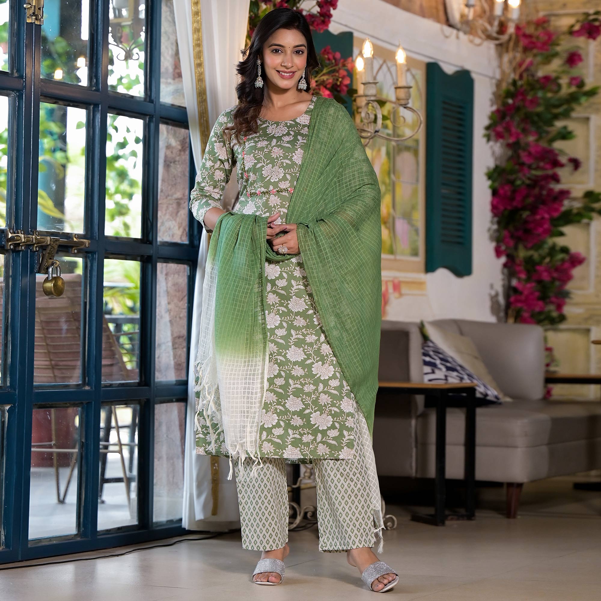 Pista Green Floral Printed Pure Cotton Salwar Suit
