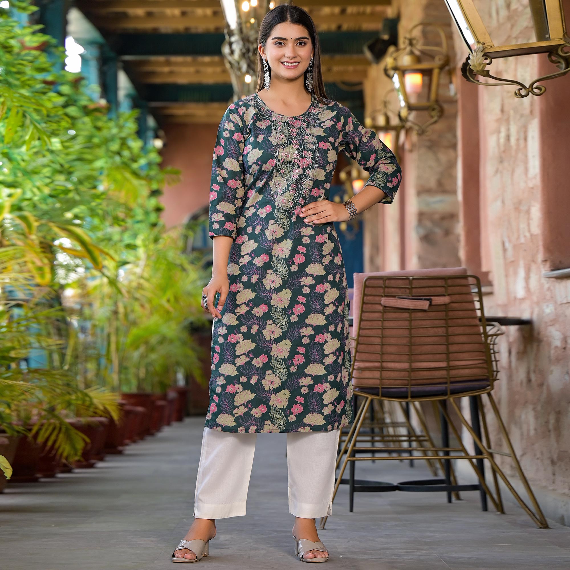 Green Floral Printed Pure Cotton Straight Kurti