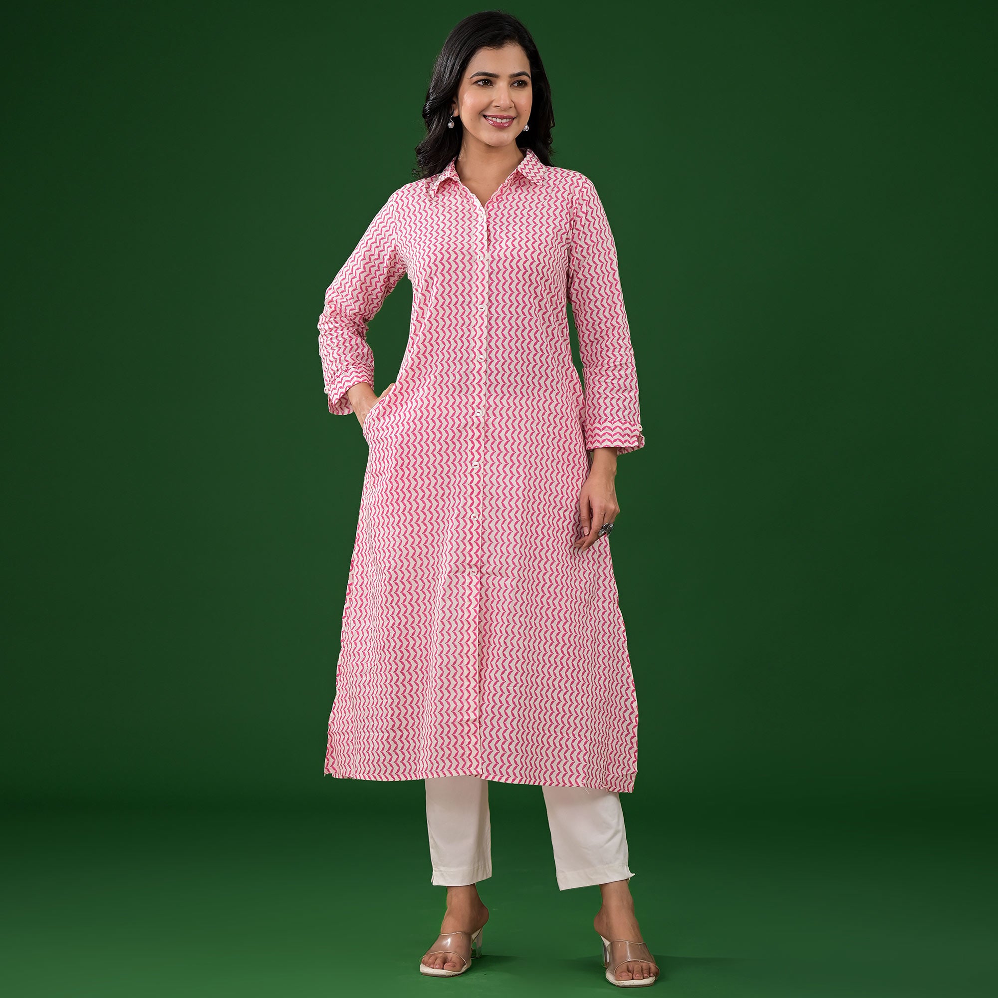 White & Pink Zig-Zag Printed Pure Cotton Straight Kurti