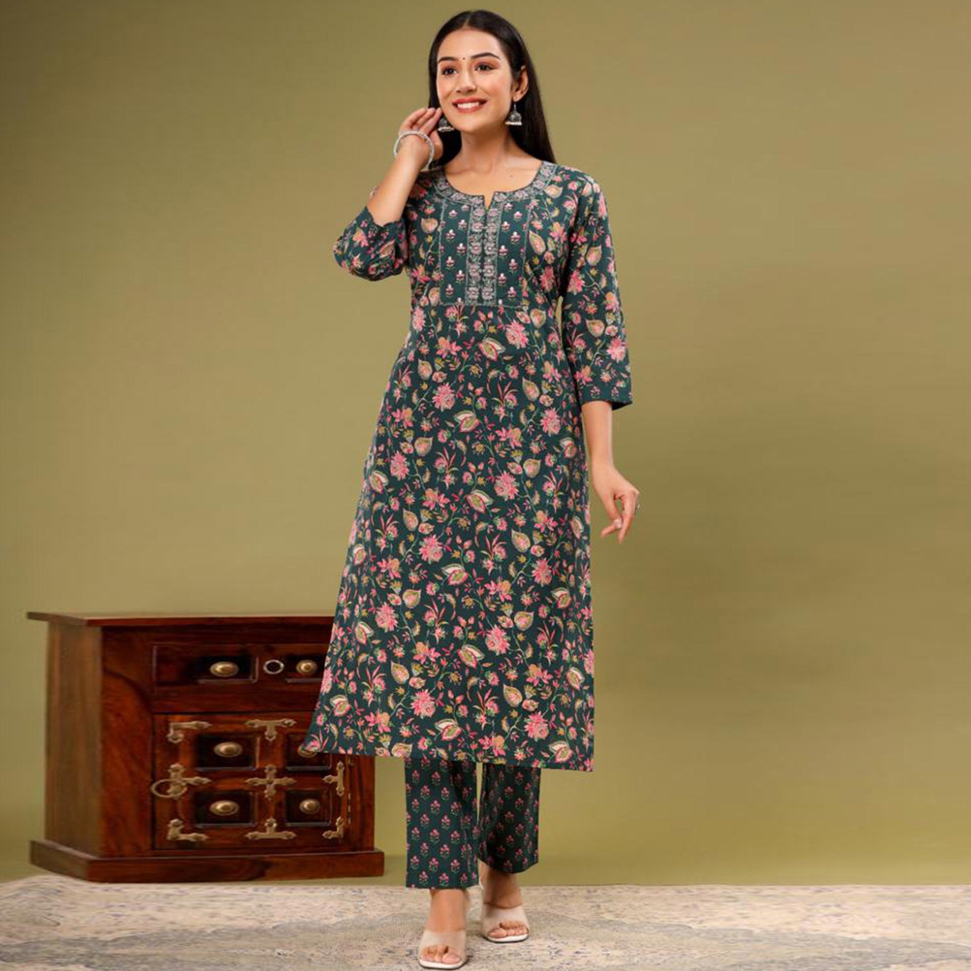 Green Floral Printed Pure Cotton Suit