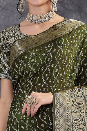 Abstract Pattern Dola Silk Saree in Green with Jacquard Detailing