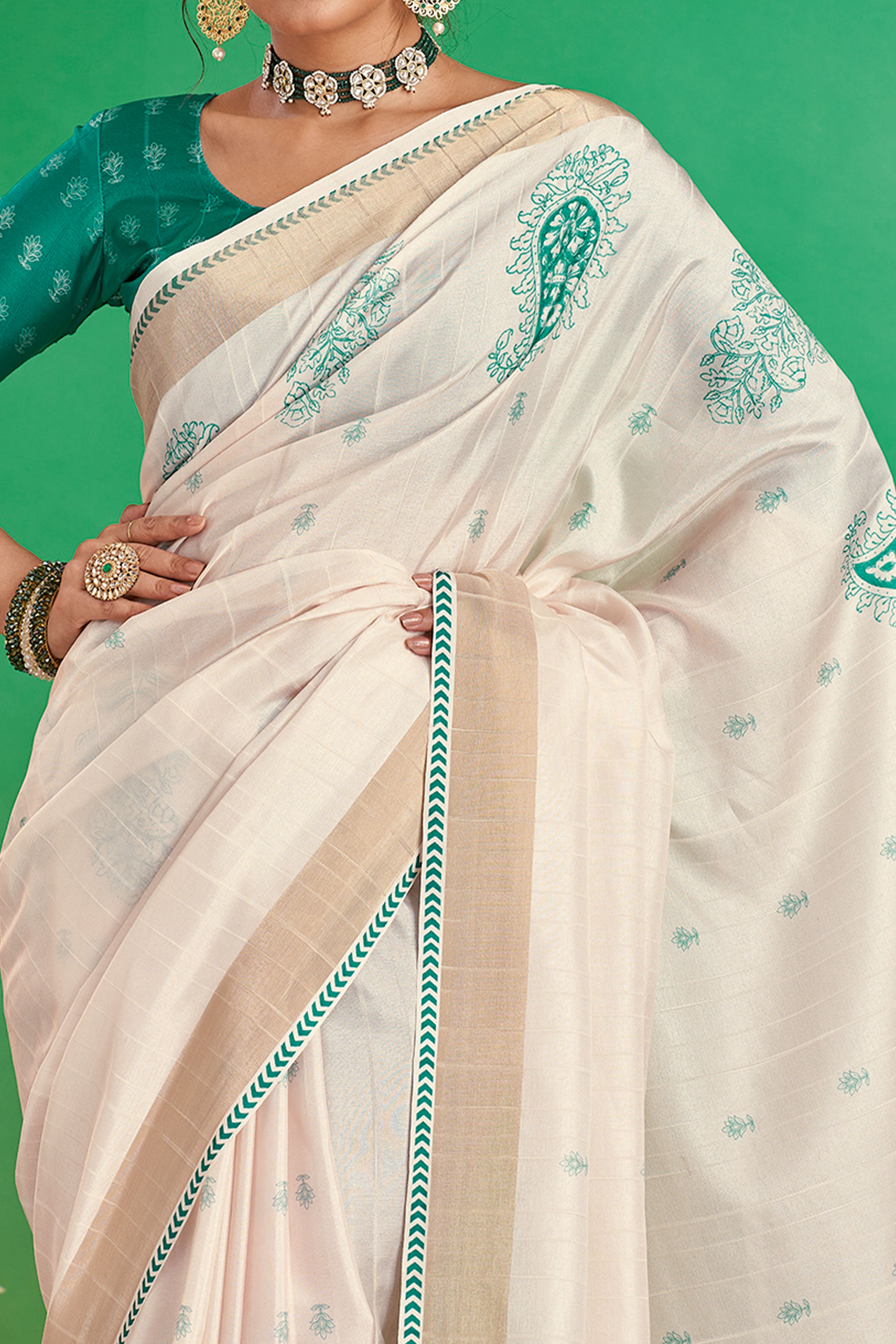 Charming Offwhite & Rama Floral Printed Kotha Cotton Silk Saree Adorned With Graceful Tassel Pallu
