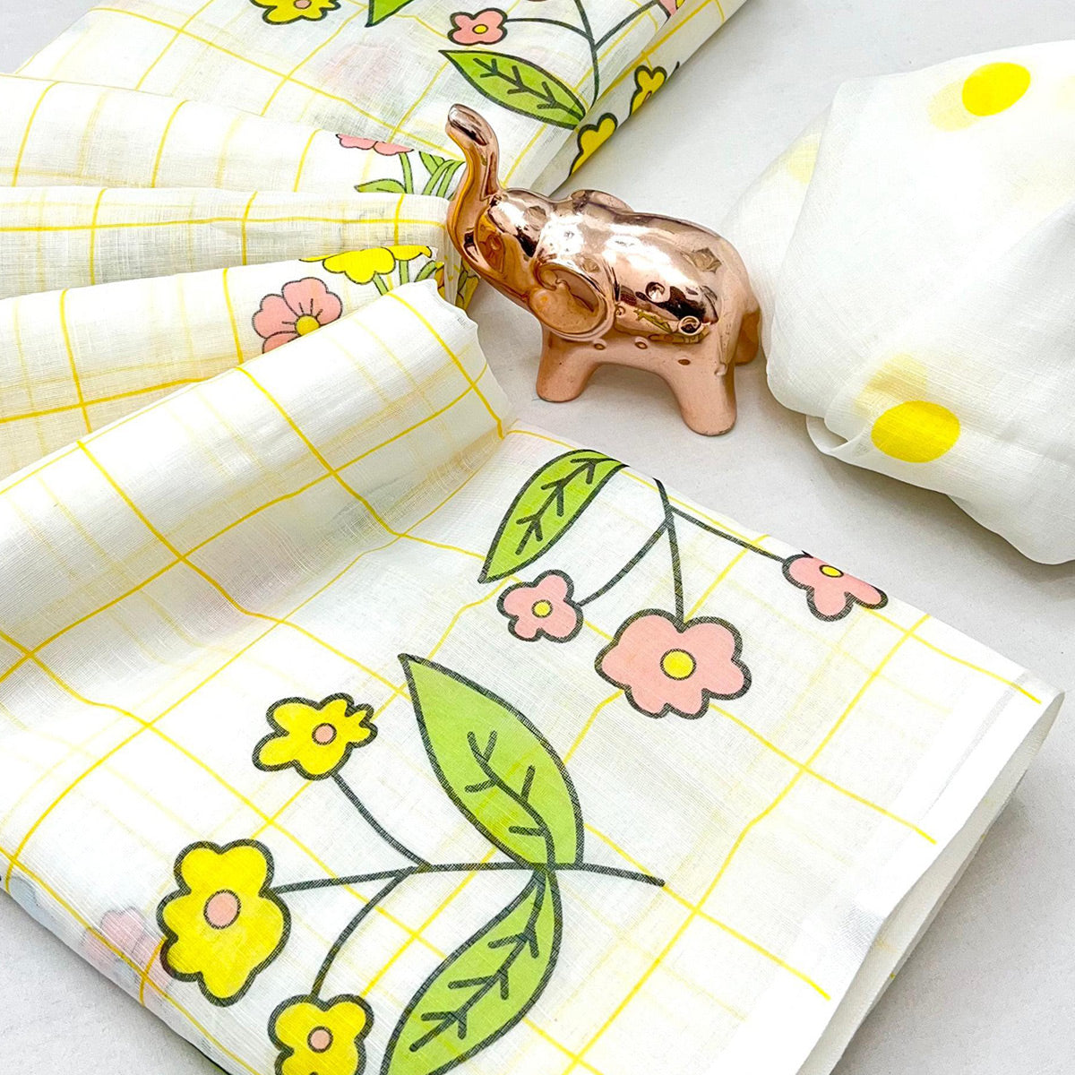 Off White Soft Linen Saree with Artistic Print Detailing