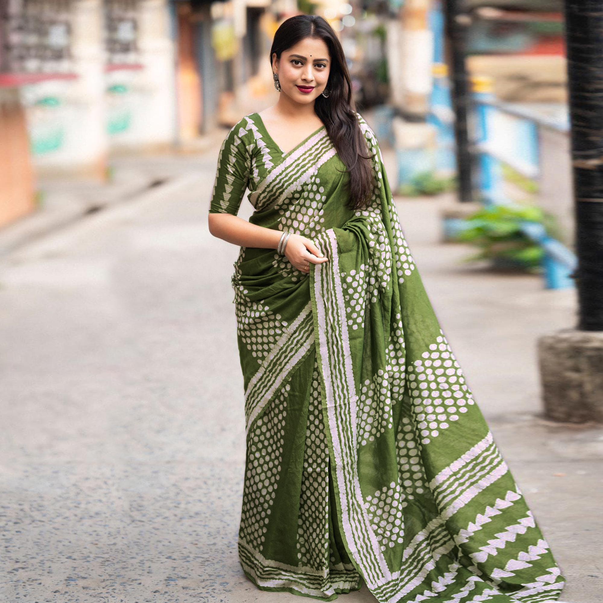 Green Printed Chanderi Saree With Tassels