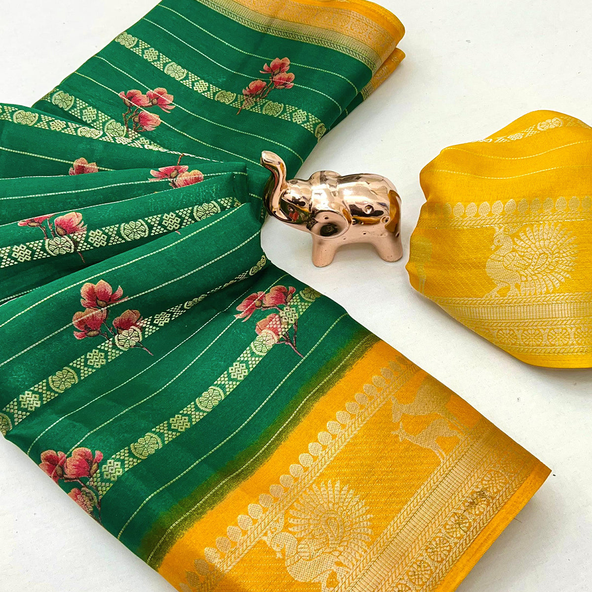 Green Floral Weaving Mysore Silk Saree With Peacock Printed Pallu & Two Tone Padding Border