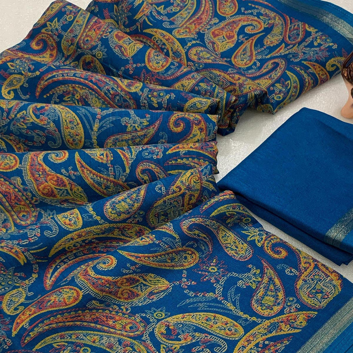 Teal Cotton Blend Saree with Ethnic Kashmiri-Inspired Paisley Design