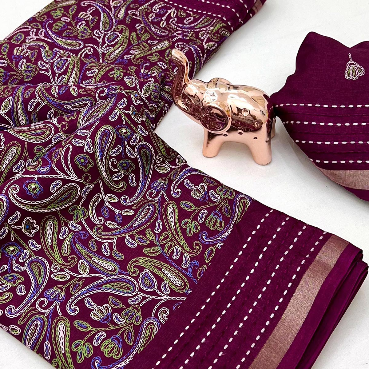 Wine Floral Print Saree In Crepe Cotton Adorned With Kantha Embroidery