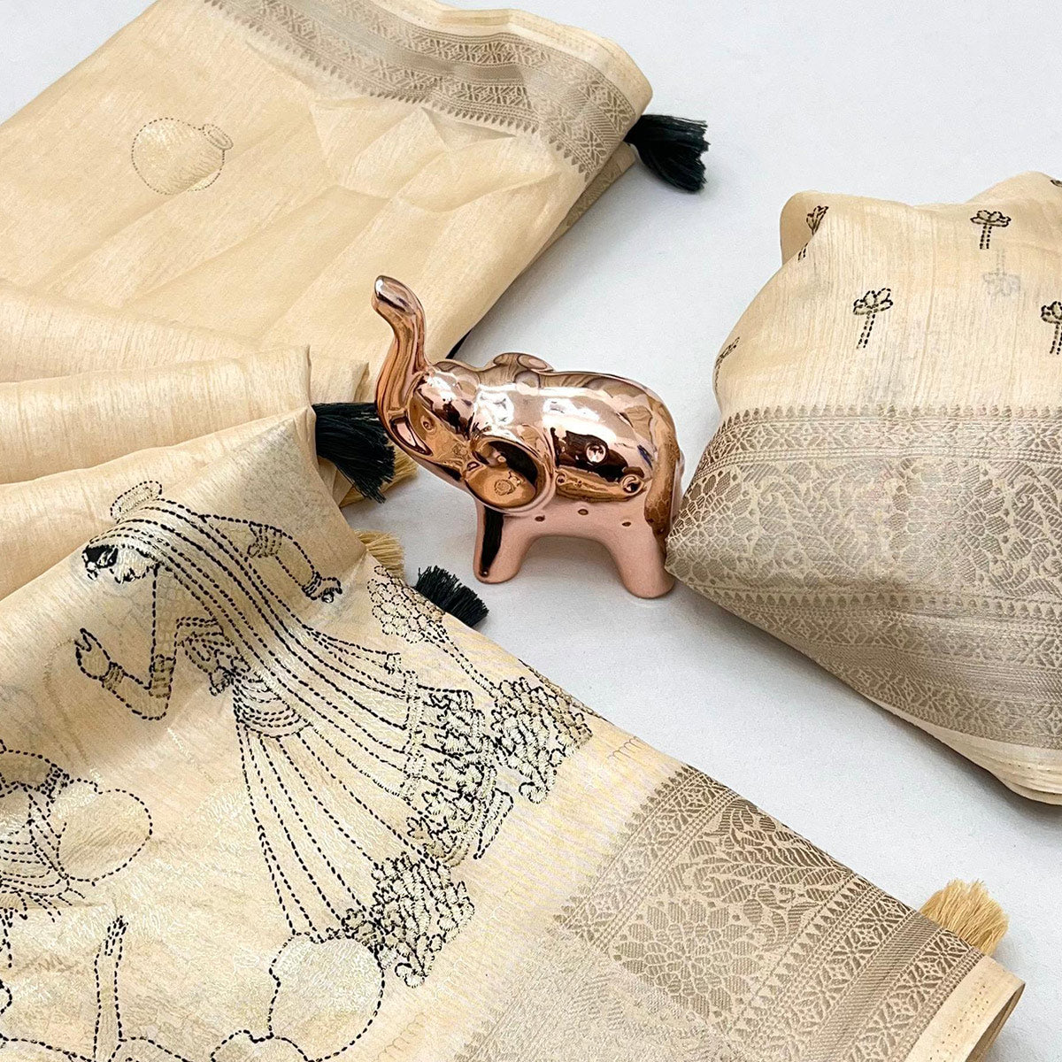 Traditional Print With Weaving Dola Silk Saree in Soft Cream Hue