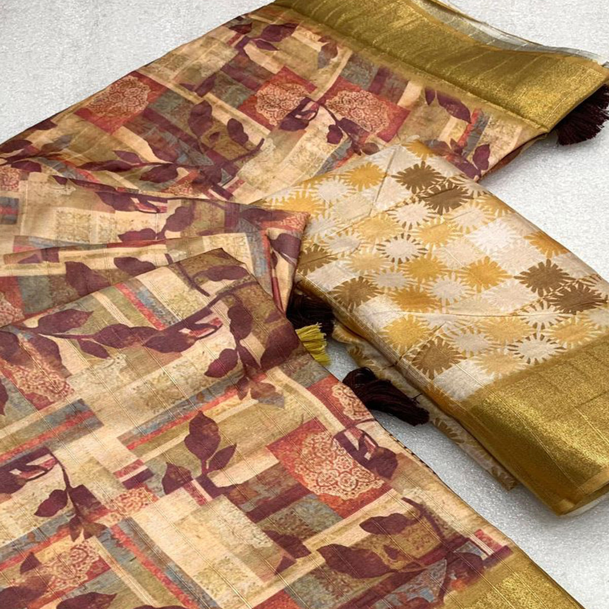 Golden Digital Printed Tussar Silk Saree