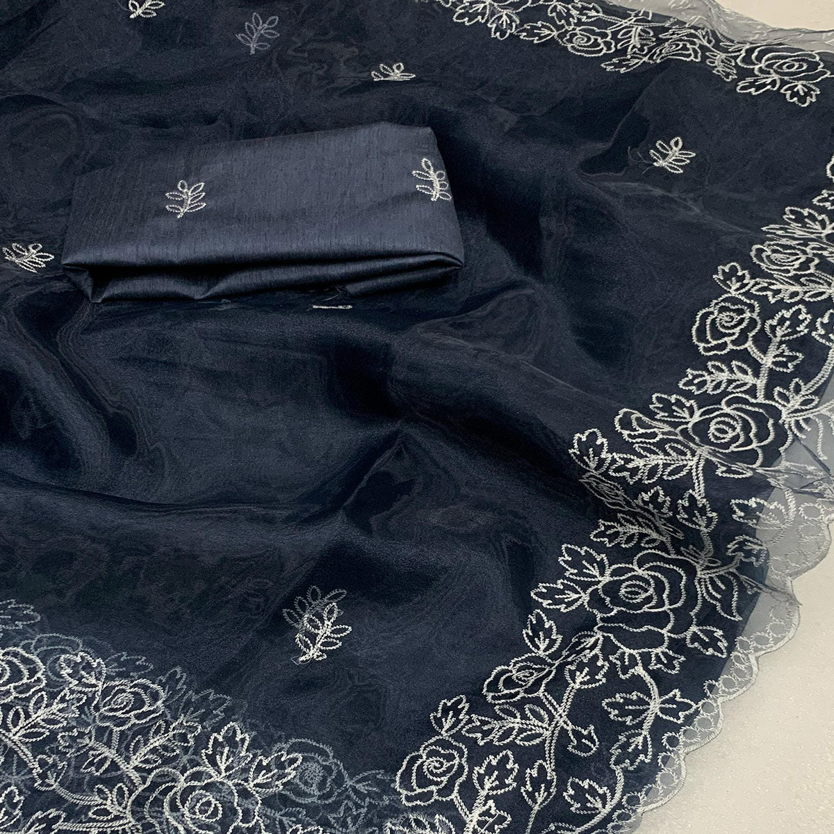 ARSA-NAYANTARA-DARKGREY