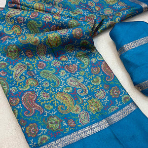 Gorgeous Teal Soft Silk Blend Saree Featuring Classic Paisley Prints for Elegant Occasions