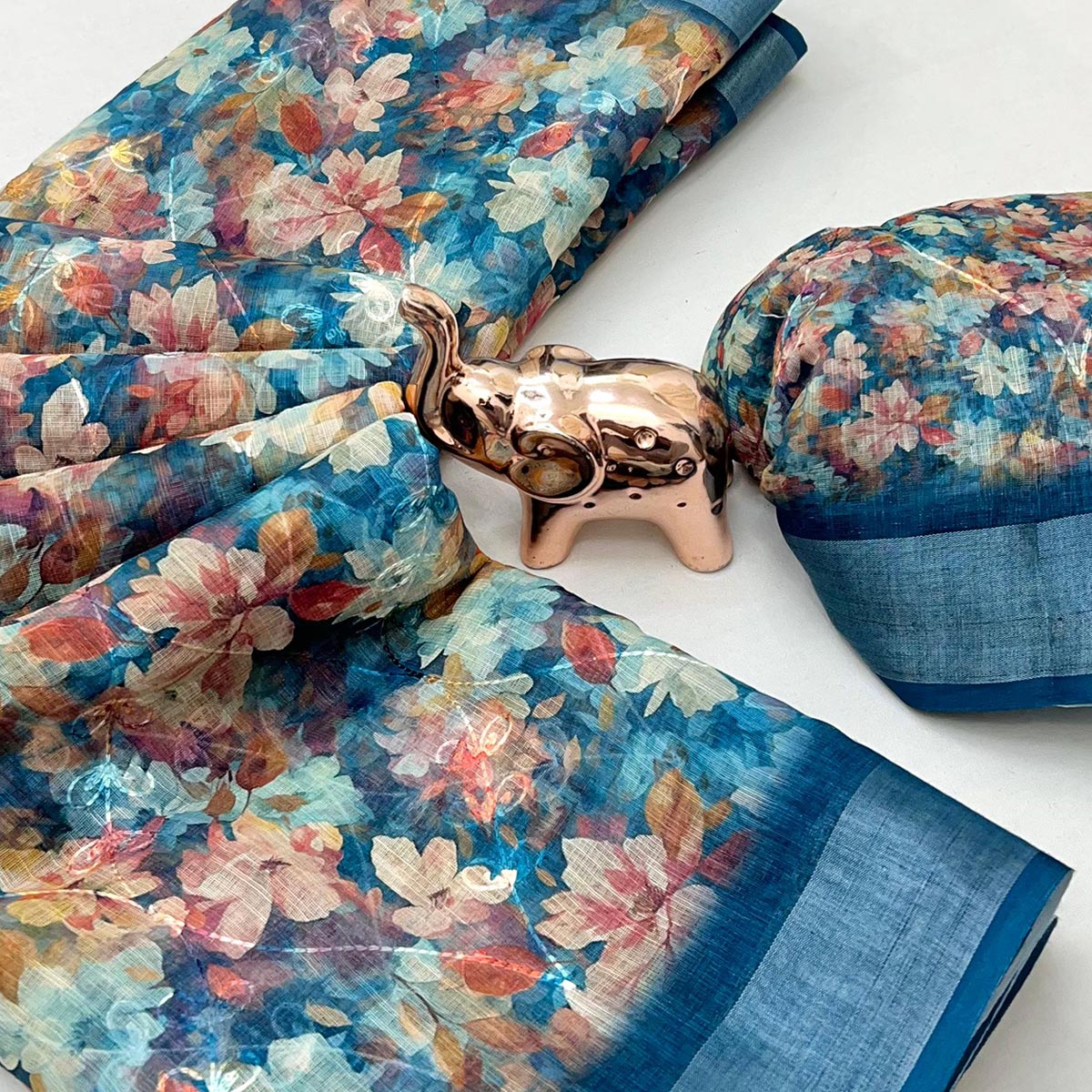 Beautiful Light Blue Floral Printed Saree in Lightweight Soft Linen Fabric