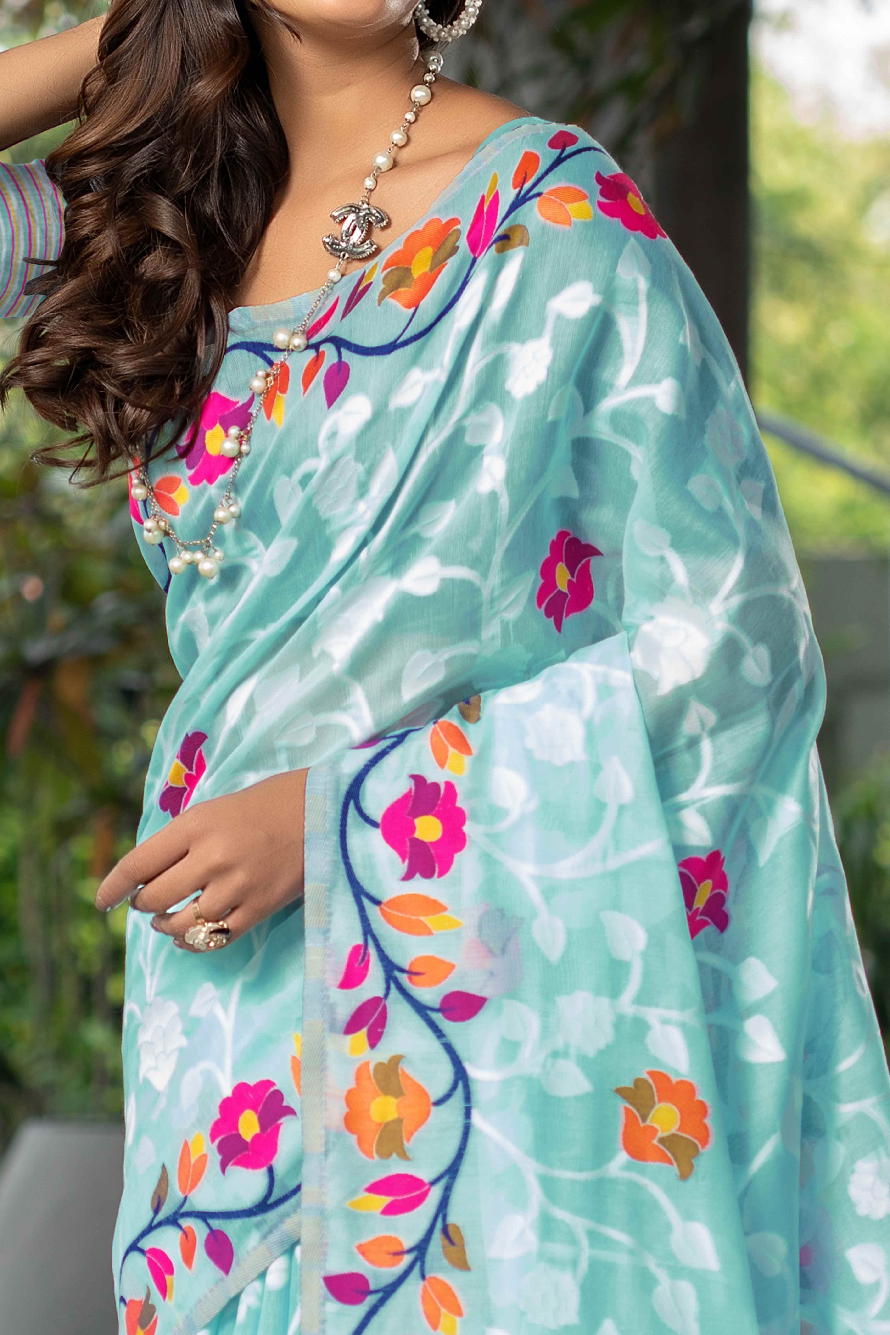 Blue Floral Woven Cotton Jacquard Jamdani Saree With A Graceful Tassel Border