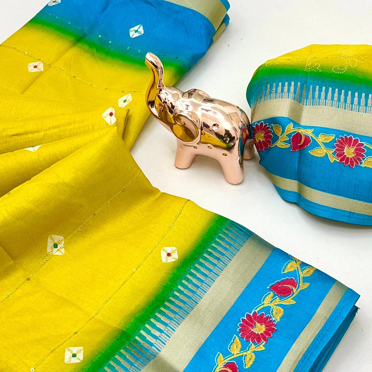 Stylish Lemon Yellow Cotton Blend Saree Featuring Bandhani & Floral Prints With Sparkling Sequins