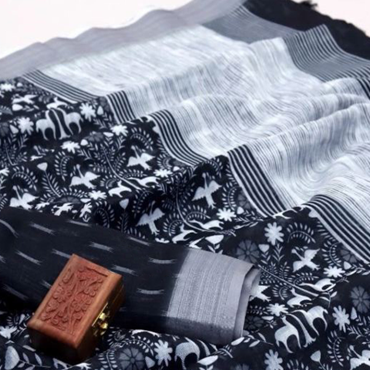 Black Kalamkari Digital Printed Linen Saree