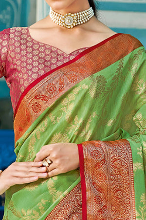 Green Saree Featuring Exquisite Floral Zari Weaving On Linen Cotton