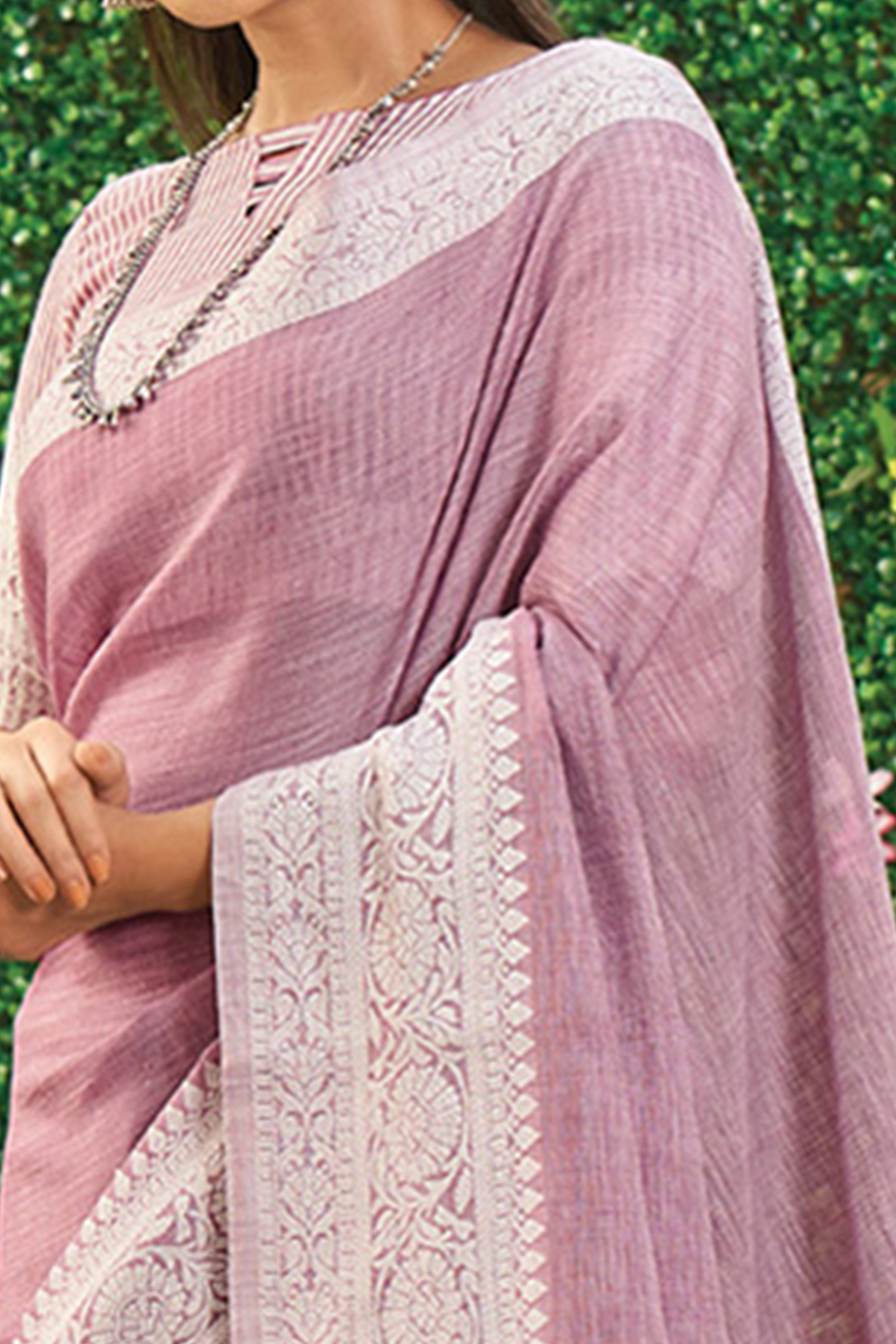 Onion Pink Lightweight Linen Saree with Decorative Zari Border Weaving
