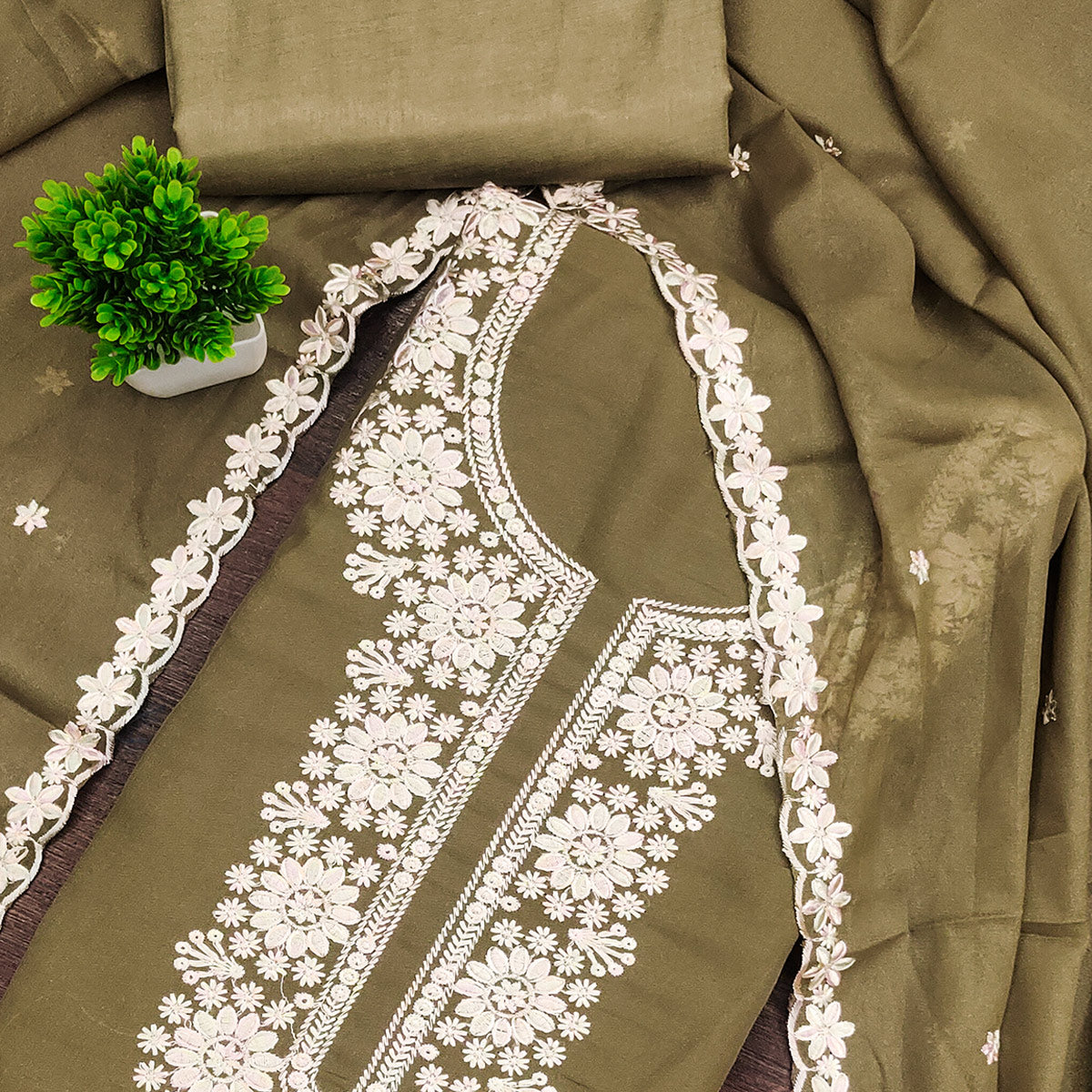 Chic Olive Floral Thread Embroidered Star Georgette Unstitched Suit Fabric