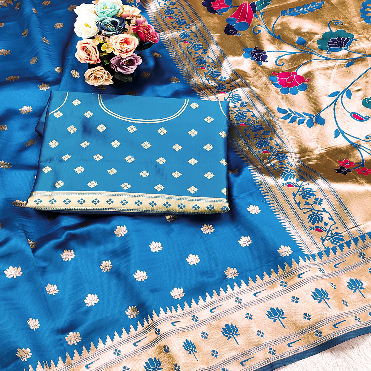 Blue Pure Silk Paithani Saree With Elegant Floral Zari Weaving