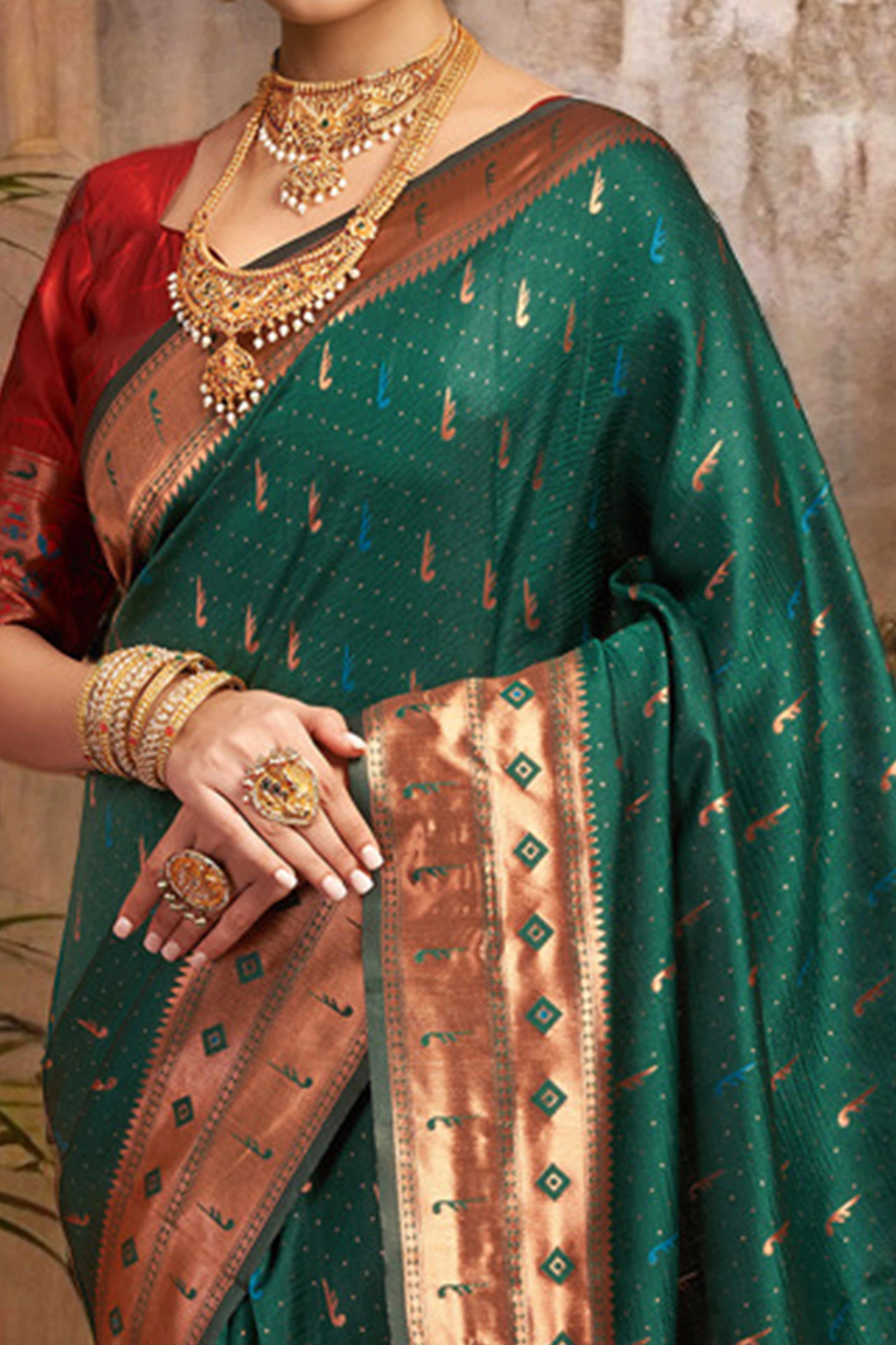 Green Silk Blend Paithani Saree Adorned With Zari Weaving & Peacock Motif Pallu