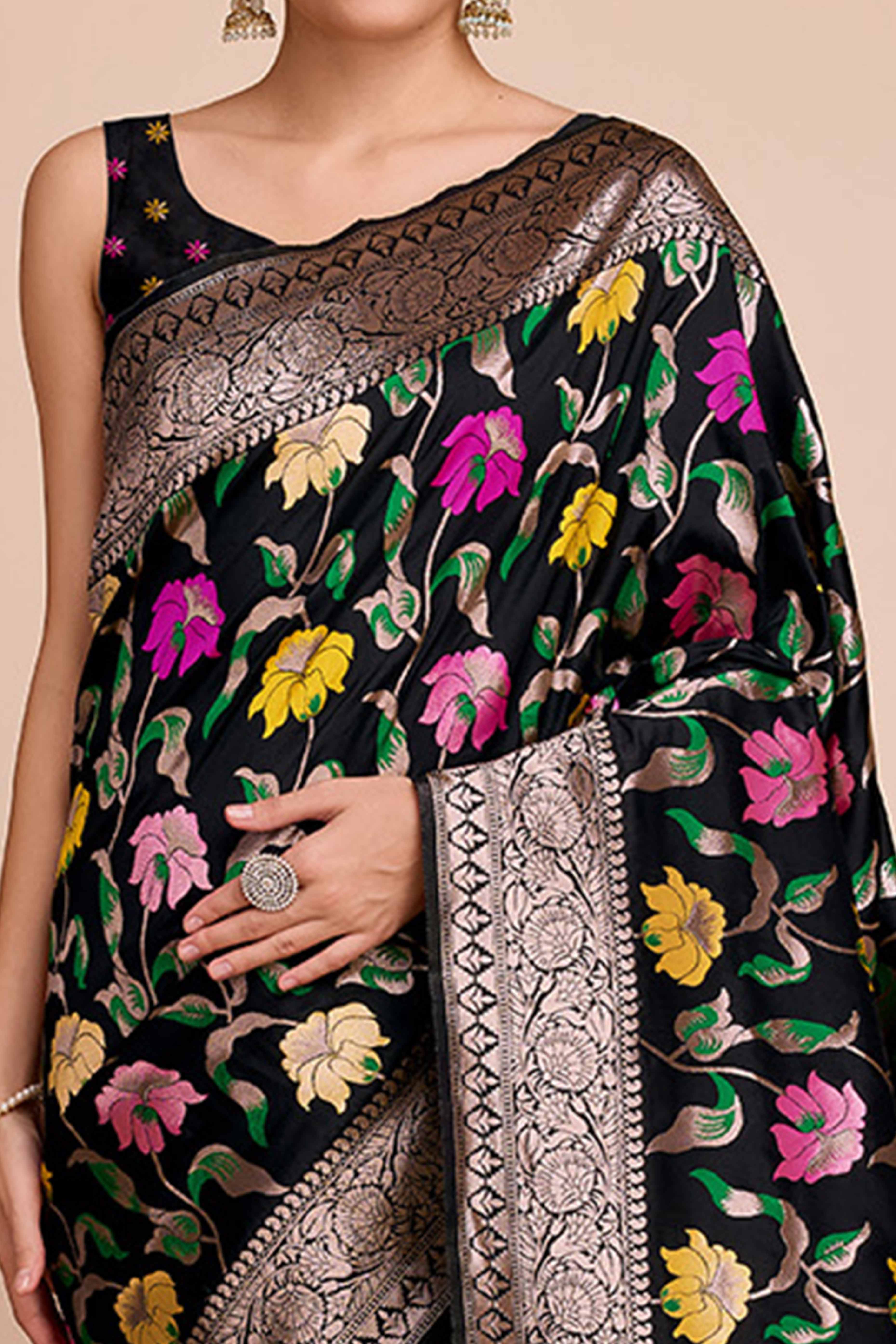 Black Floral Zari Weaving Pure Silk Paithani Saree
