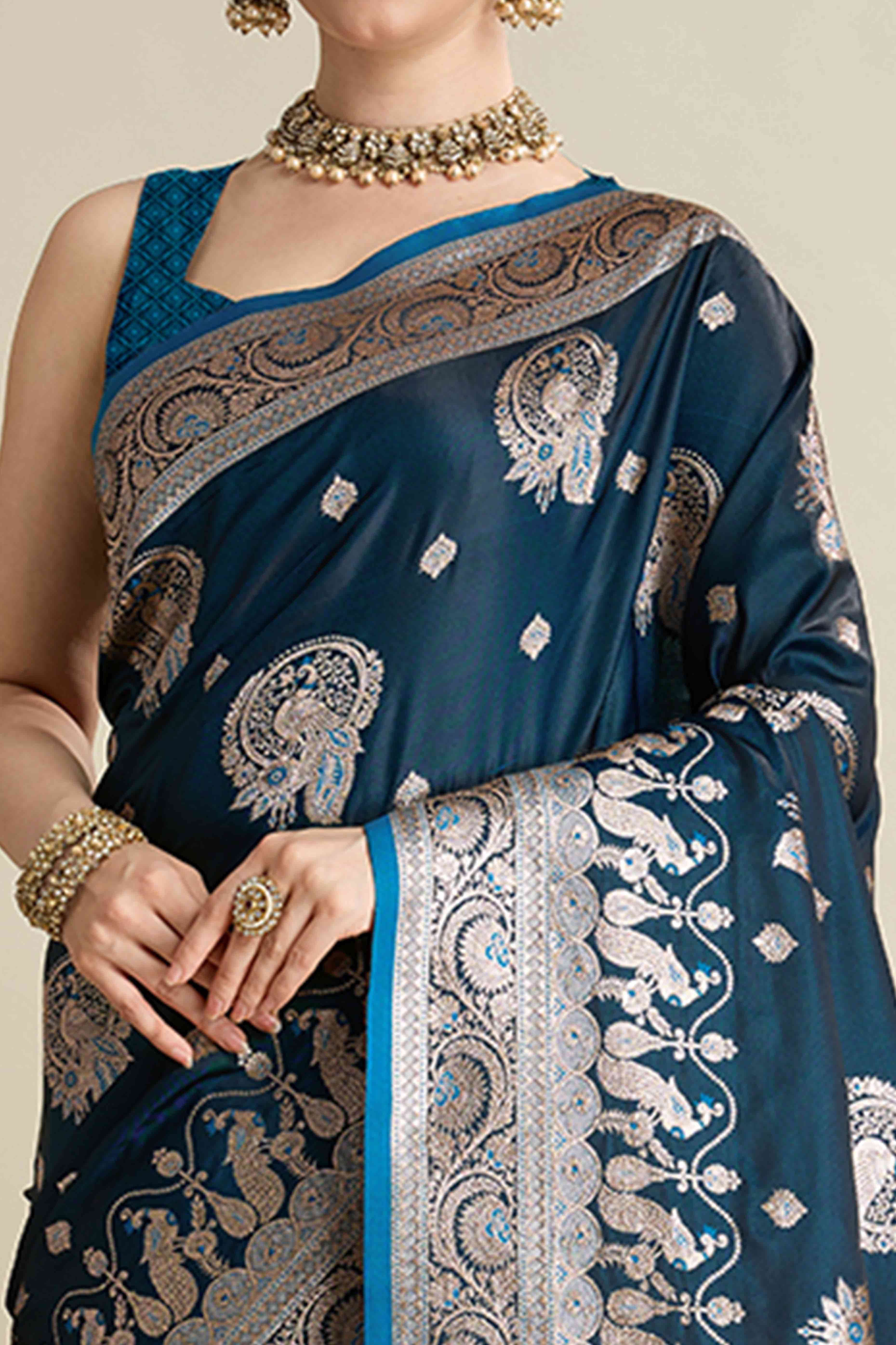 Blue Pure Silk Saree Featuring Traditional Banarasi Zari Weaving Patterns
