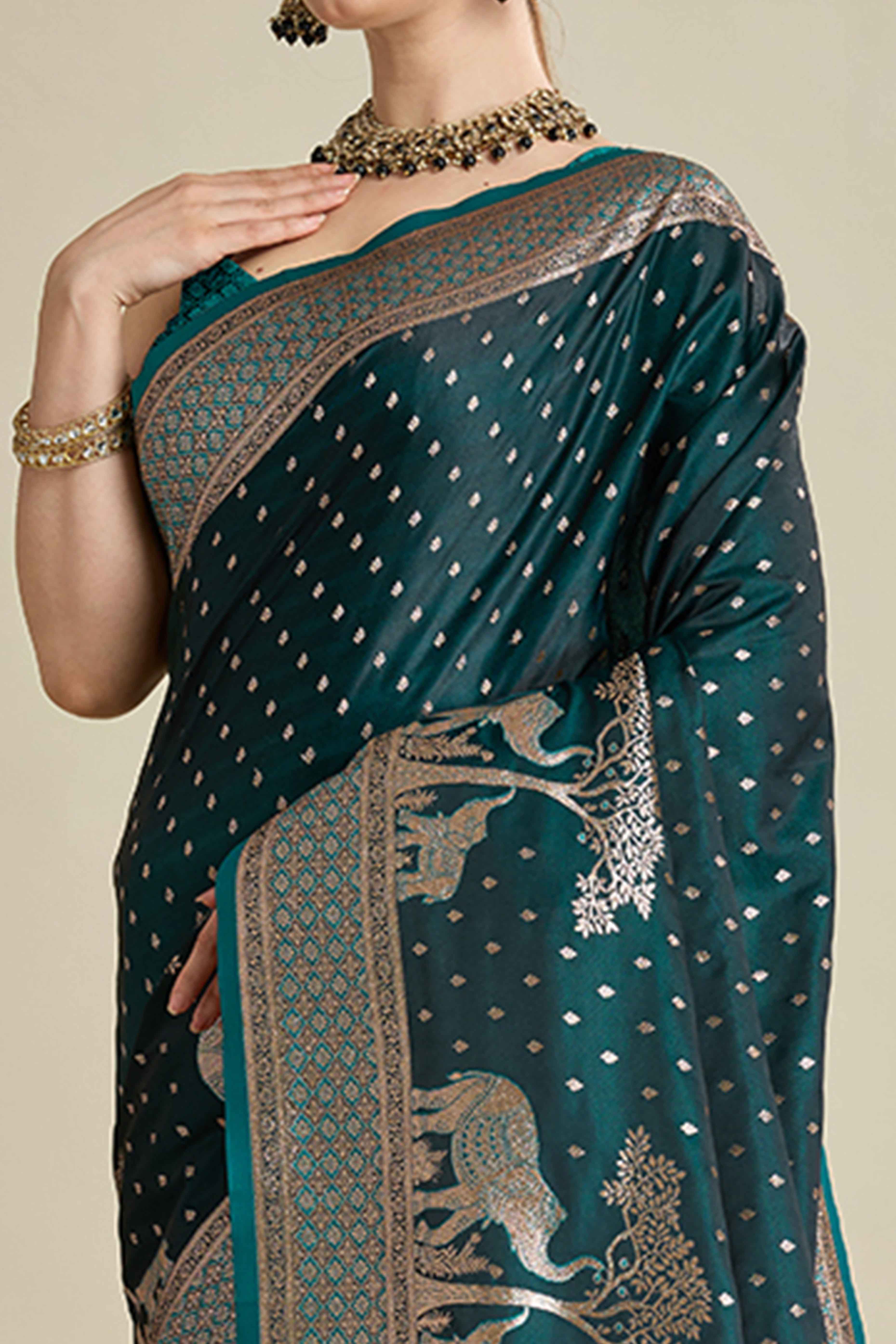 Morpich Green Pure Silk Saree Featuring Traditional Banarasi Zari Weaving Patterns