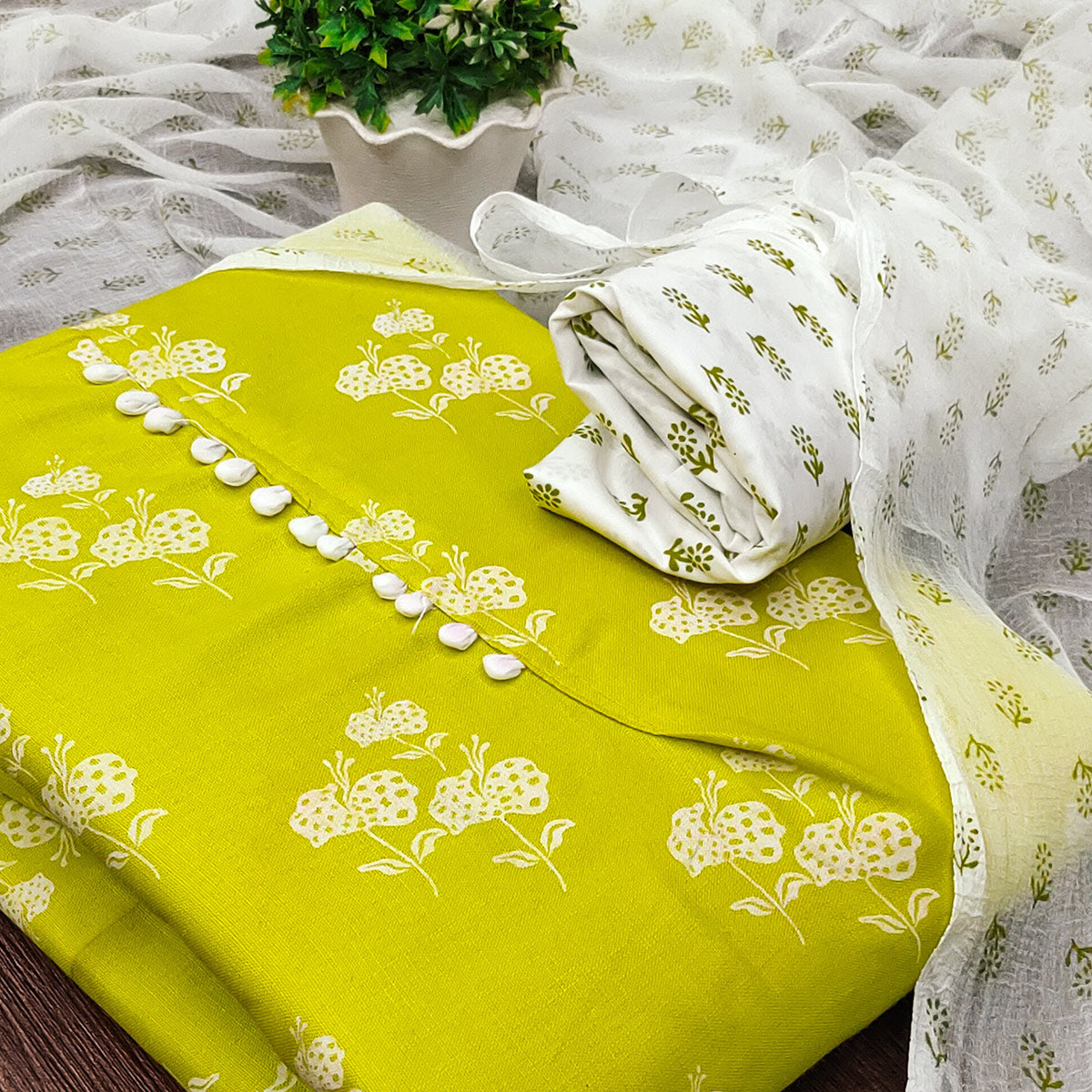 Green Cotton Blend Floral Printed Dress Material