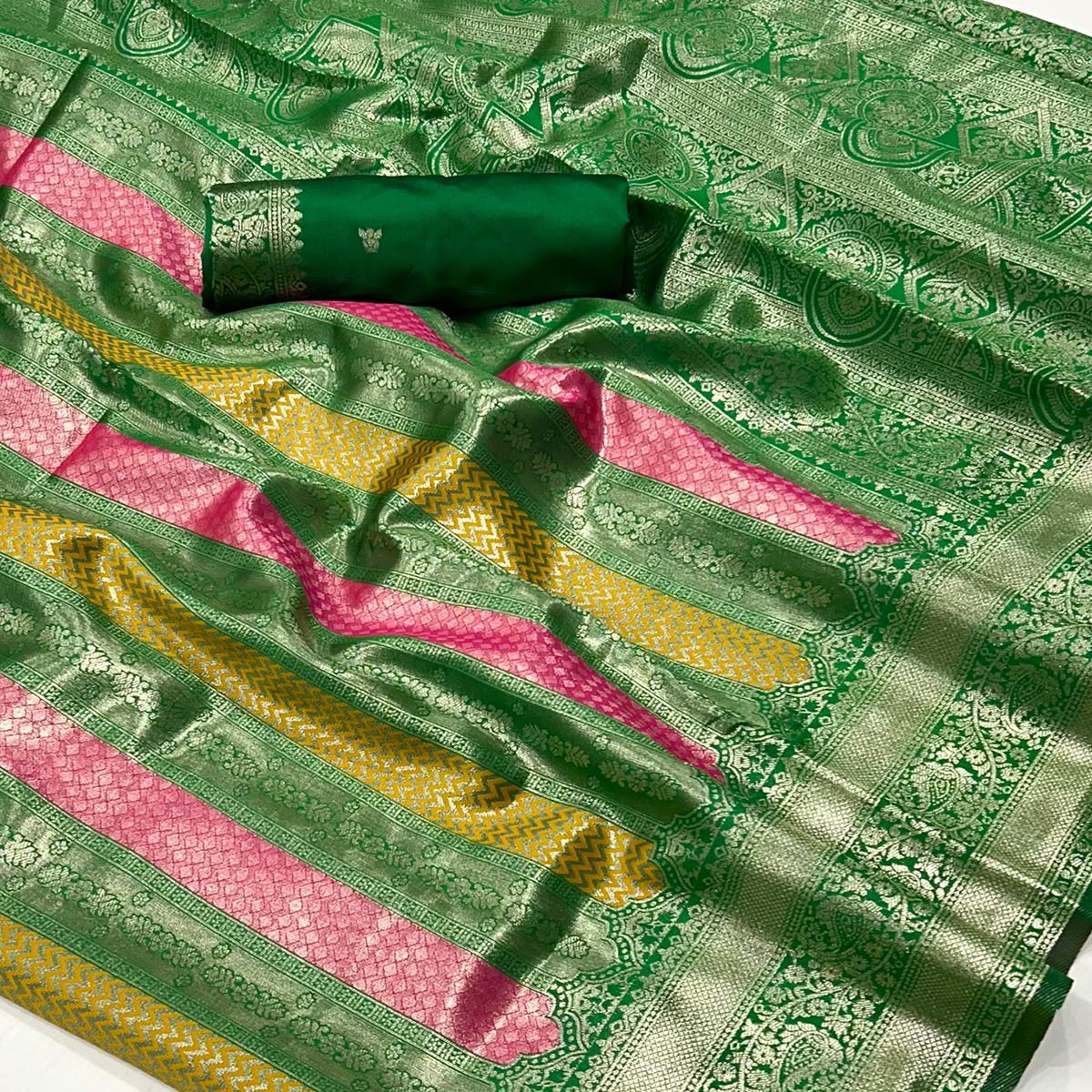 Forest Green Zari Weaving Kanjivaram Silk Saree