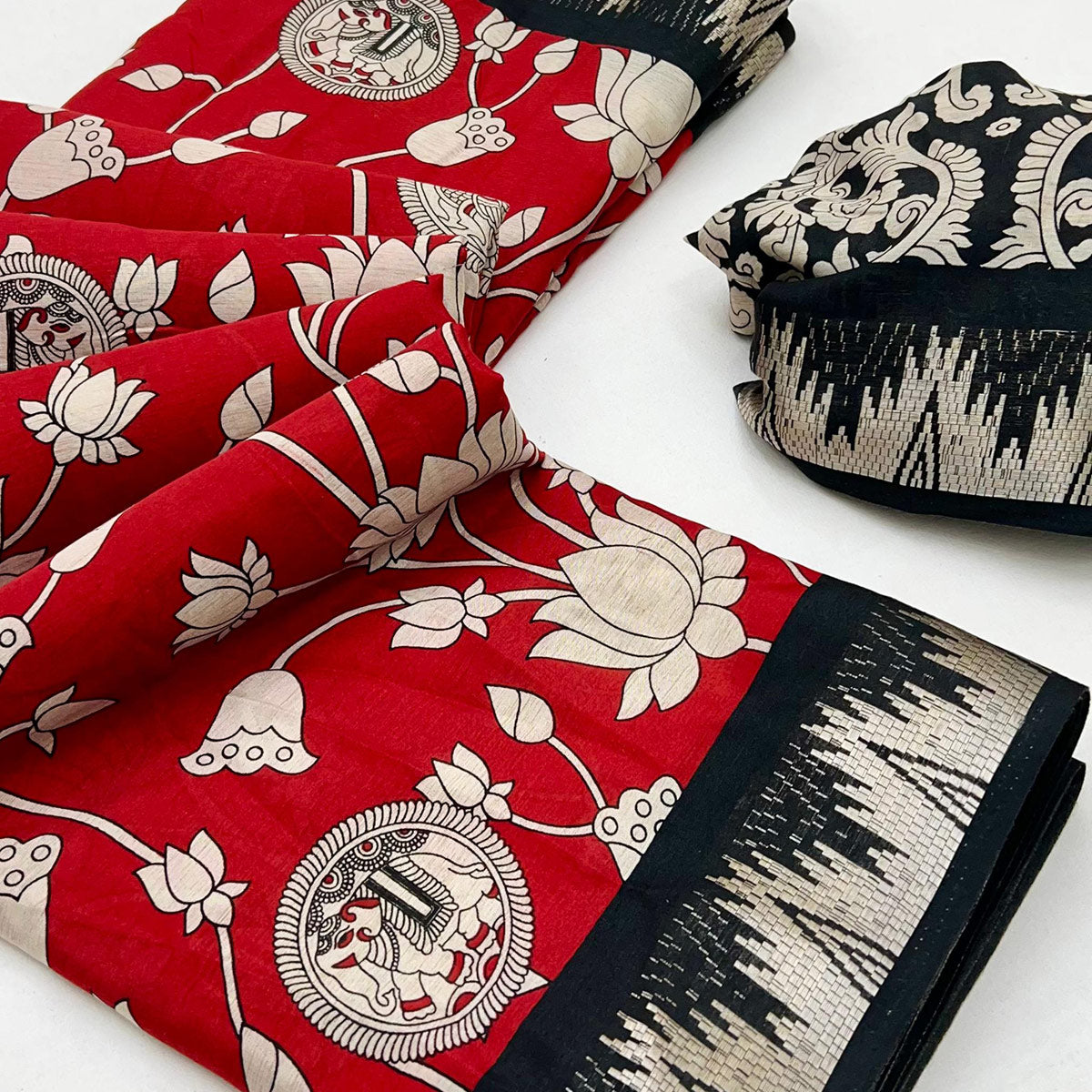 Red & Off White Pichwai-Inspired Kalamkari Print on Soft Pure Cotton Saree