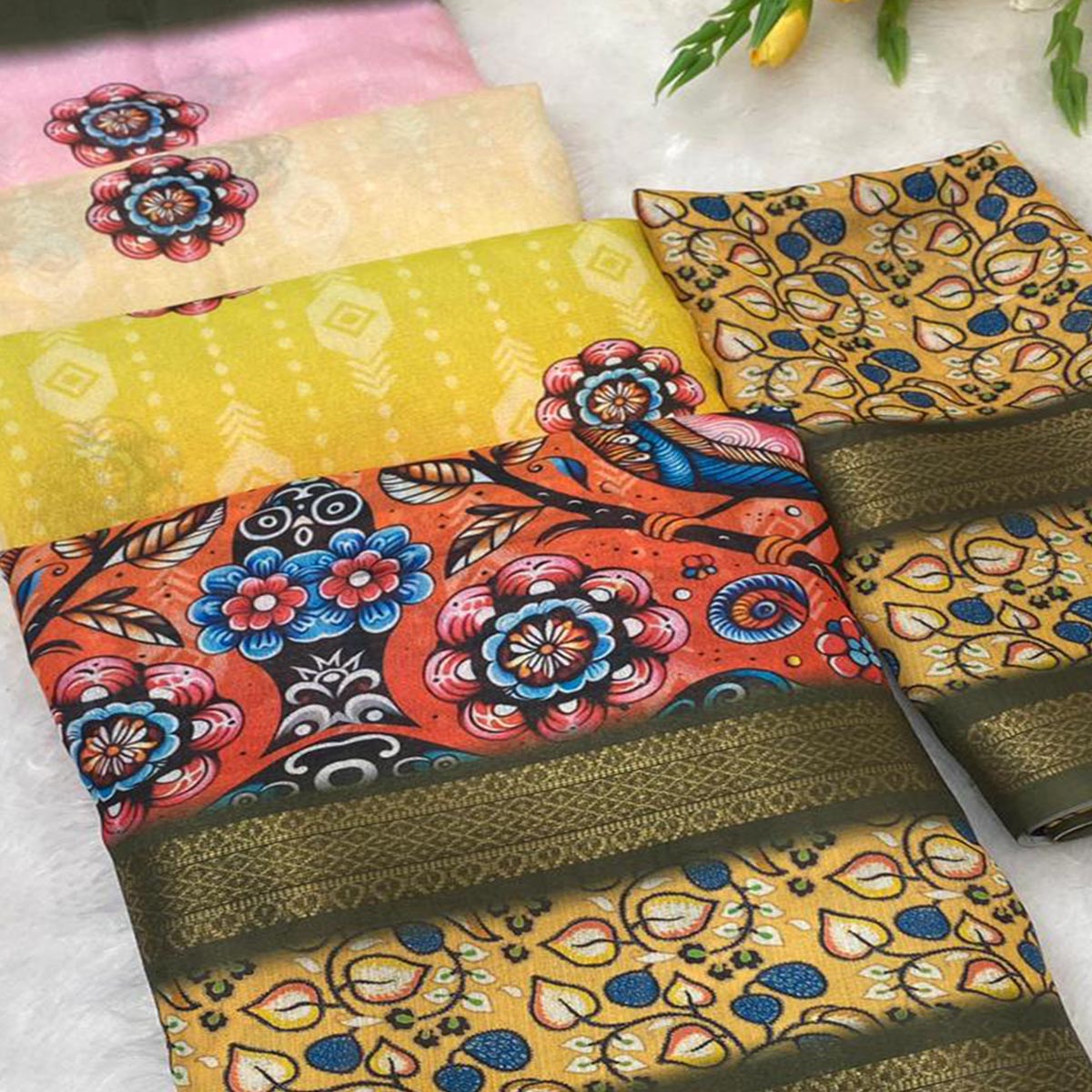 Multicolor Floral Moss Georgette Saree with Elegant Drape & Soft Texture