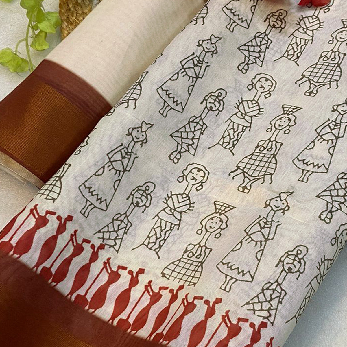 Off White Floral Printed Tussar Silk Saree