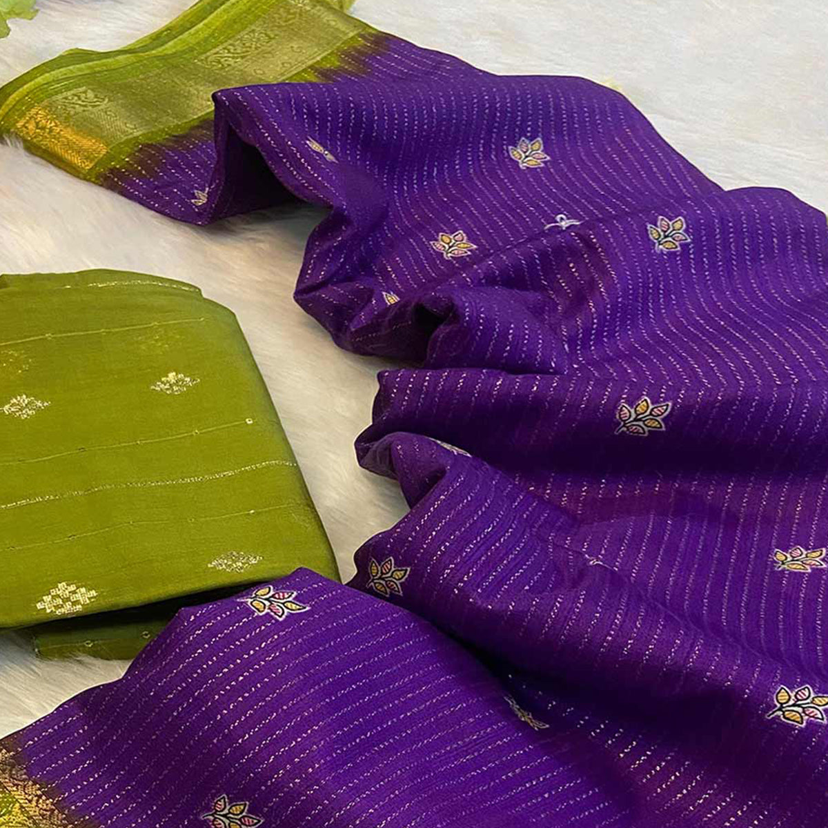 Purple Bandhani Print Weaving Dola Silk Saree